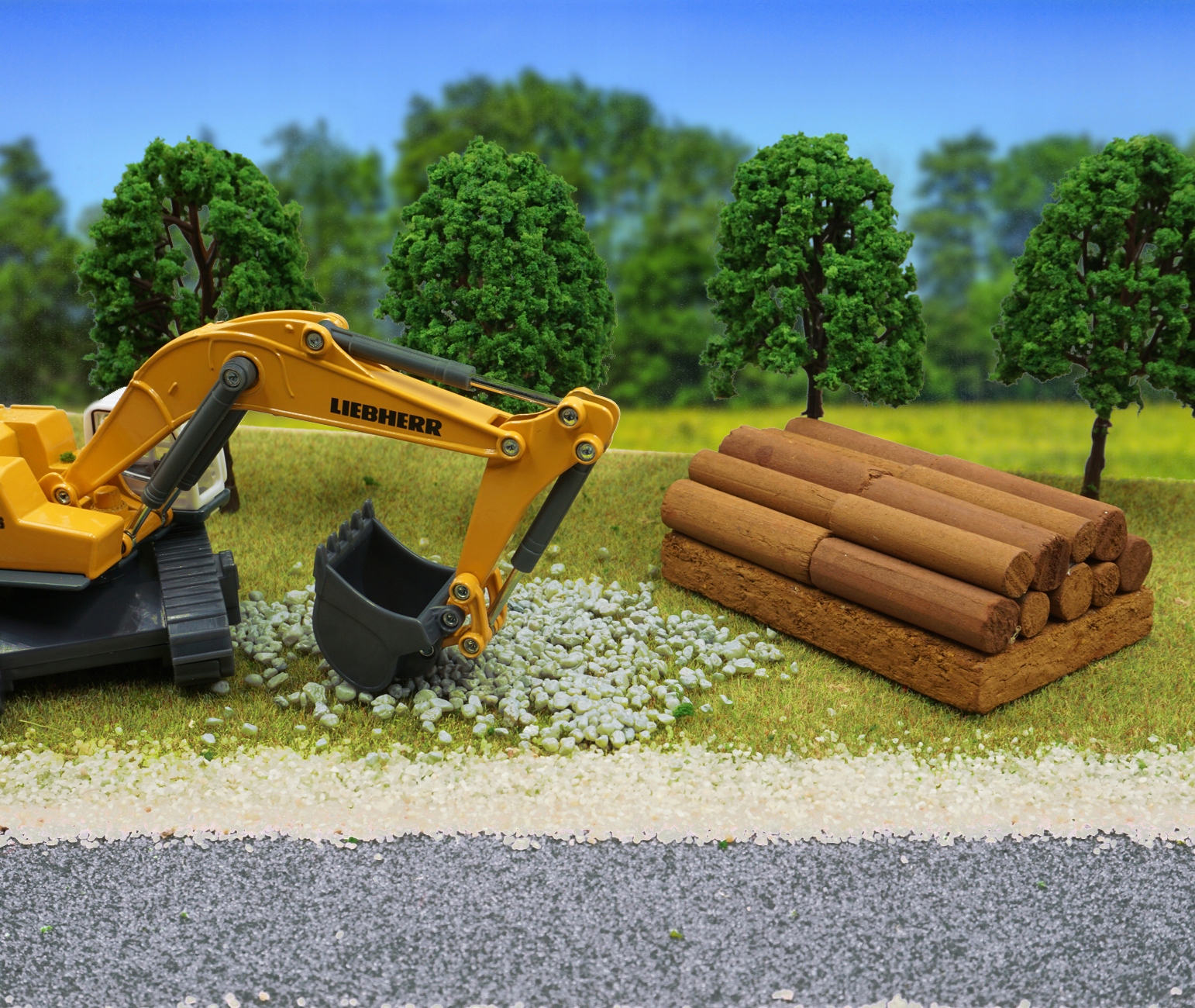 

Bale drewna skład do tartaku tarcica H0 1:87