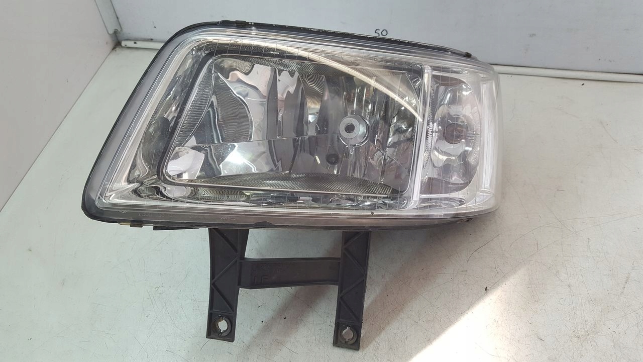 light front front left VW T5