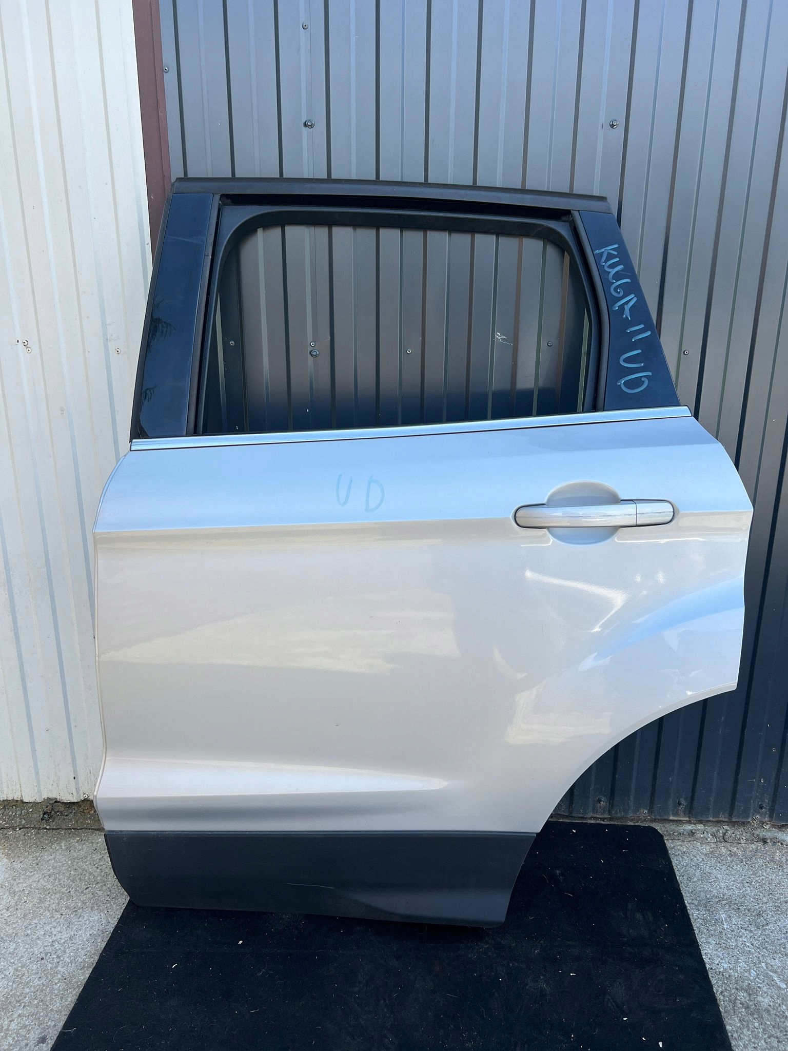 DRZWI FORD KUGA MK2 LEWE TYŁ KOLOR 0D OD 2012-2019r ESCAPE USA KRK