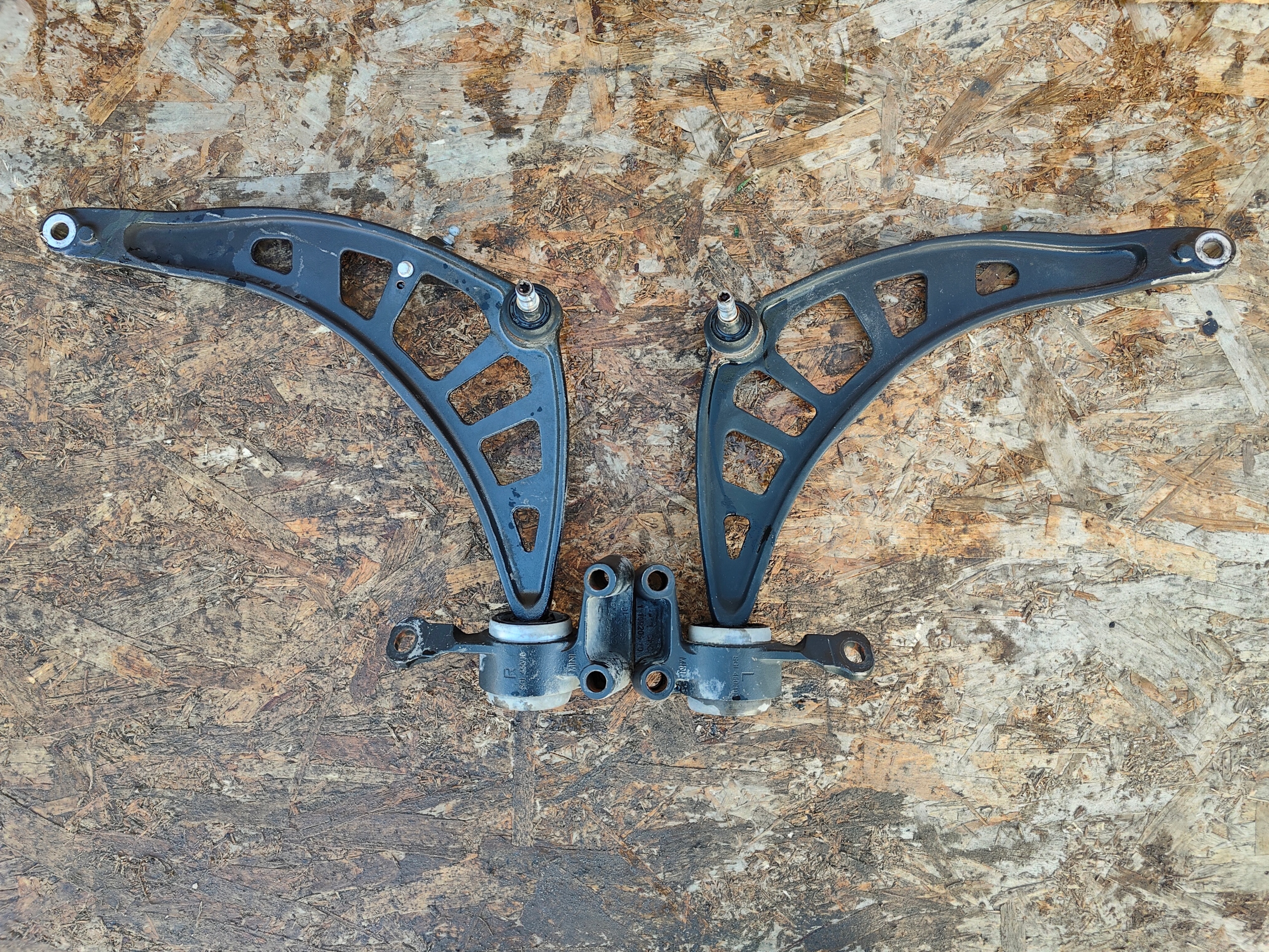 Querlenker links MINI COOPER COUNTRYMAN R60 PACMAN R61 9806519
