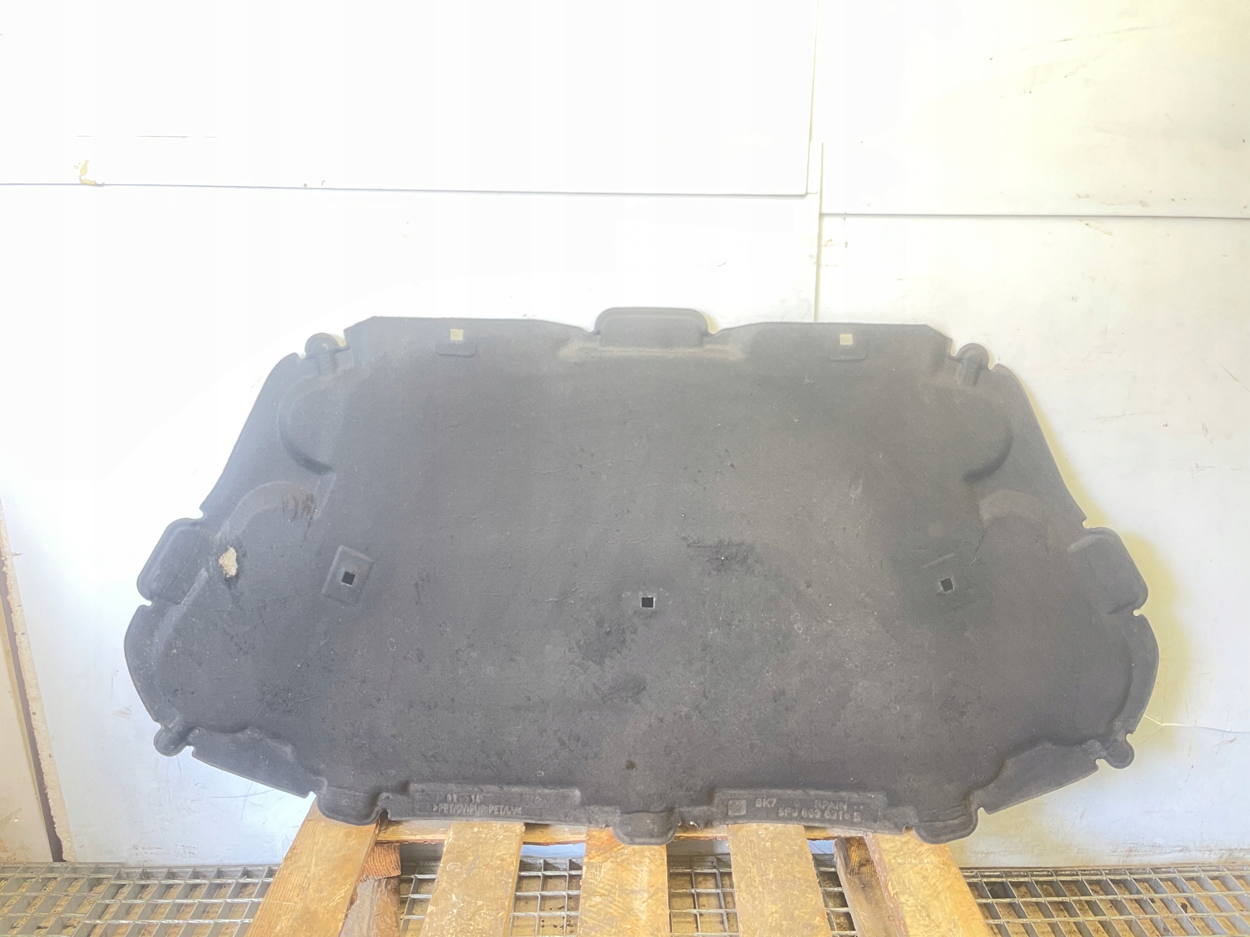 Insonorisation du capot Moteur SEAT LEON III 5F 12- 5F0863831B