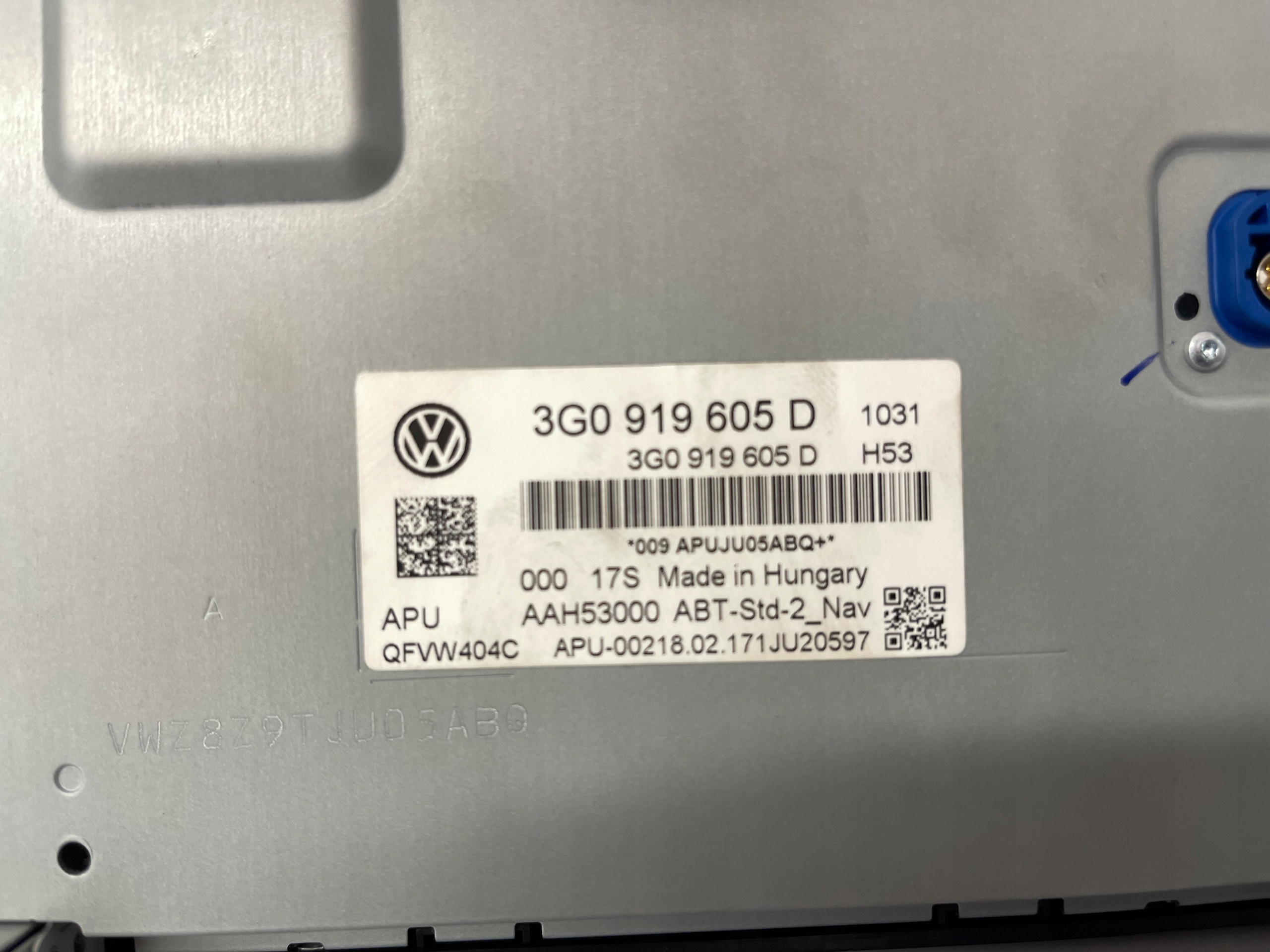 display RADIA navigation devices VW PASSAT B8 2014-2019 3G0919605D