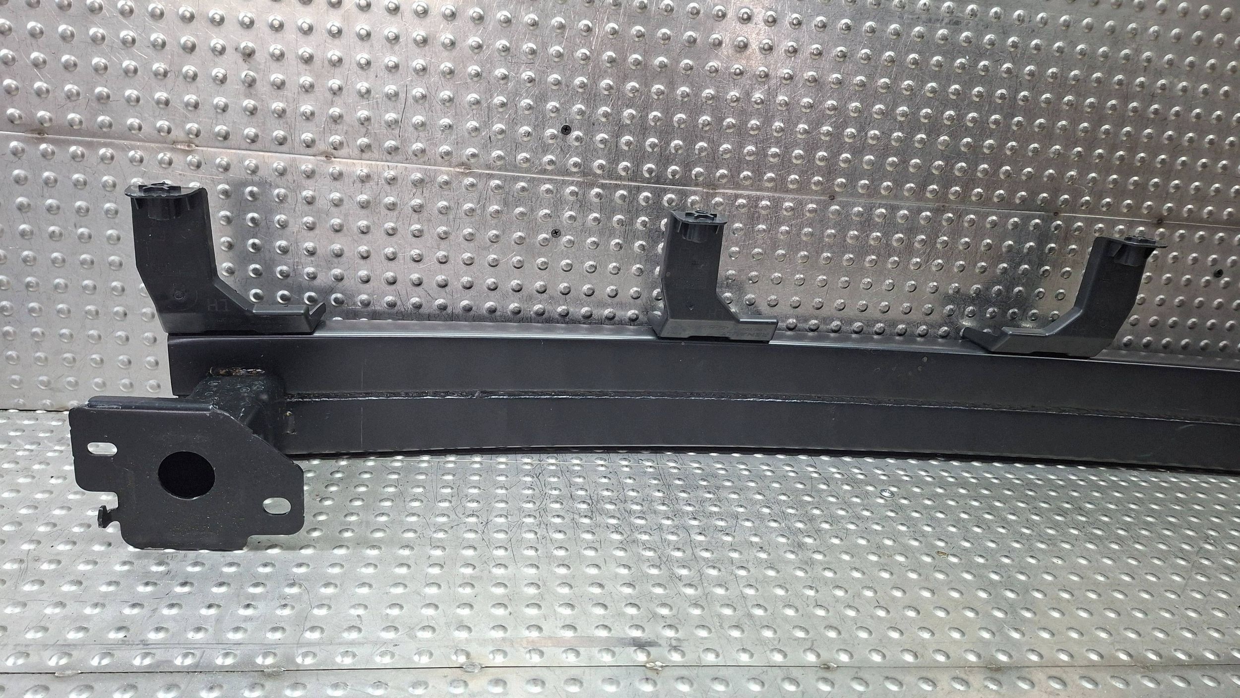 bumper support rear part 756125751R RENAULT CAPTUR II 2019
