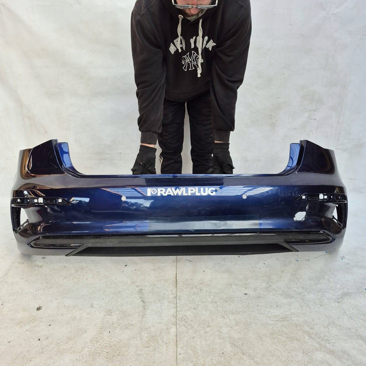 AUDI A3 IV 4 8Y HB 5D SPORTBACK 20- bumper rear part rear PDC