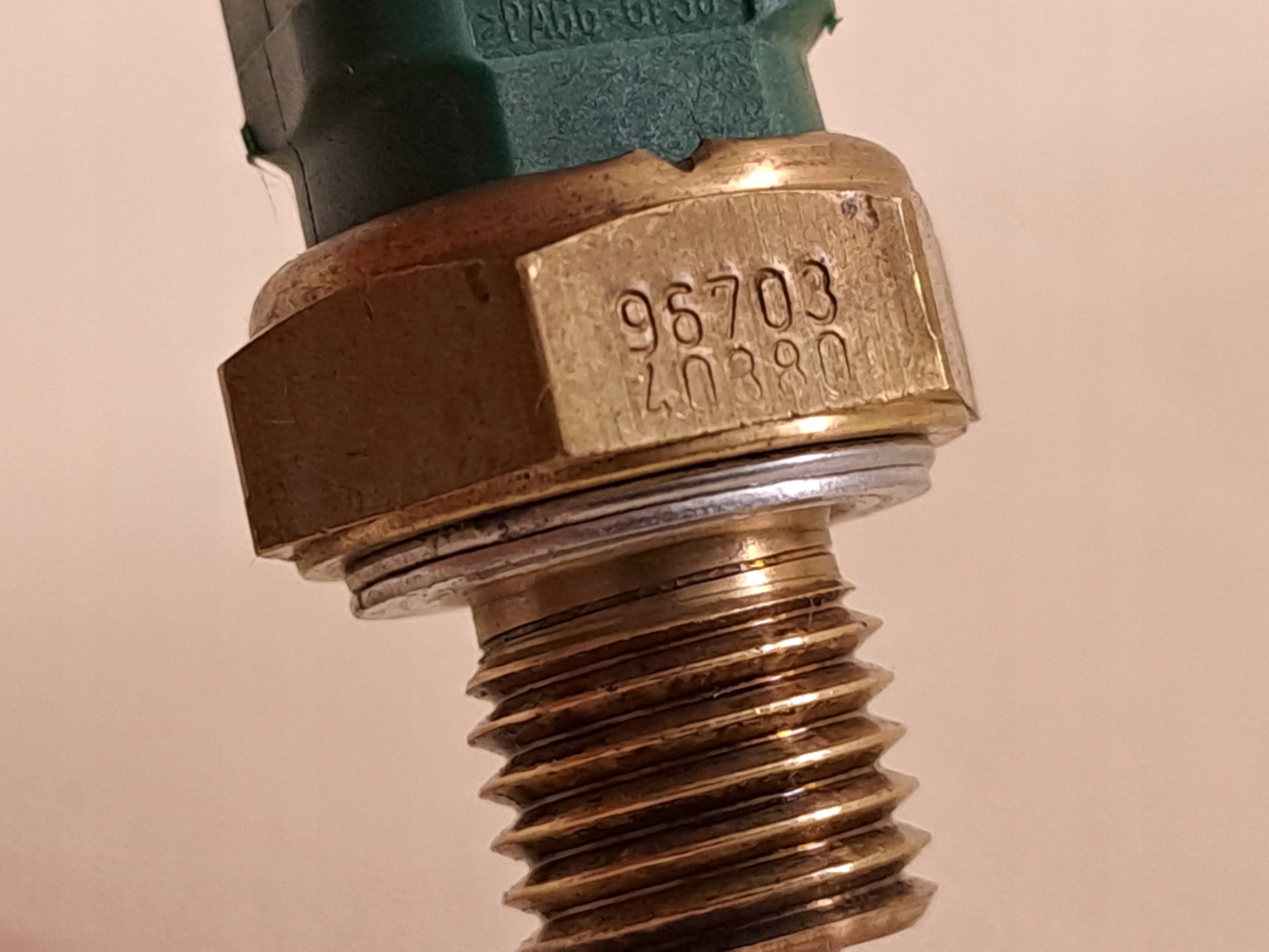 OPEL CORSA F 21r Sensor TEMPERATURY des Wassers 1.2