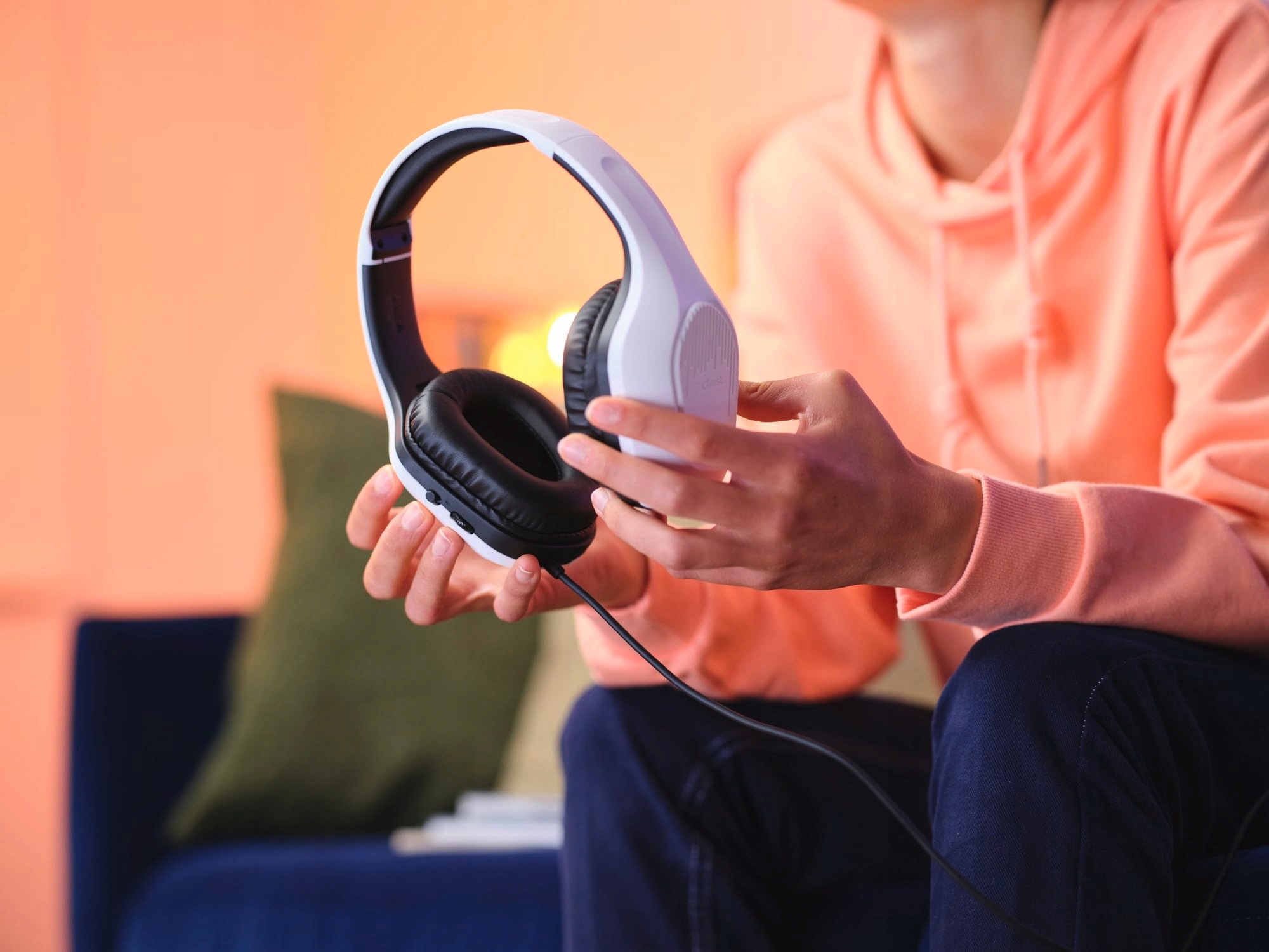 TRUST GAMING GXT 415PS ZIROX GAMING HEADSET PS5 50MM MIC WHITE — miniatura 9