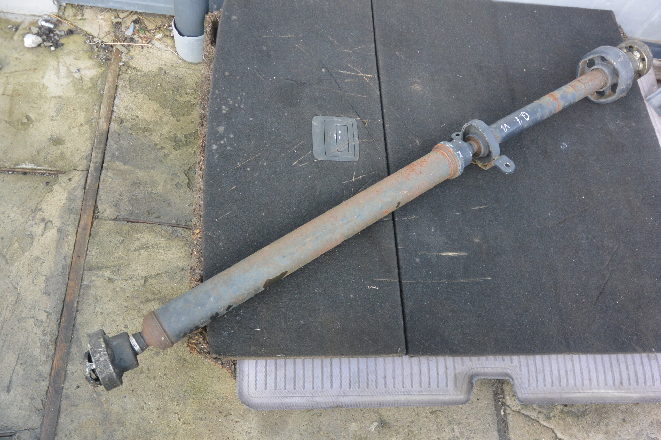 ВАЛ ПРИВОДНОГО AUDI Q7l TOUAREGl CAYENNE