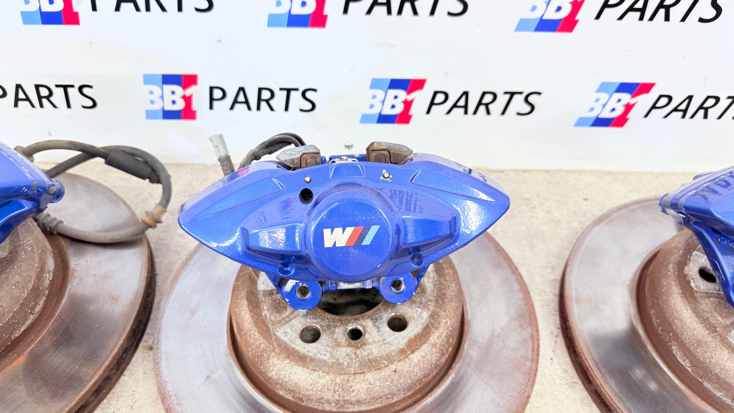 BMW F30 calipers discs HAMULCE 370/345 MPAKIET blue M-PERFORMANCE