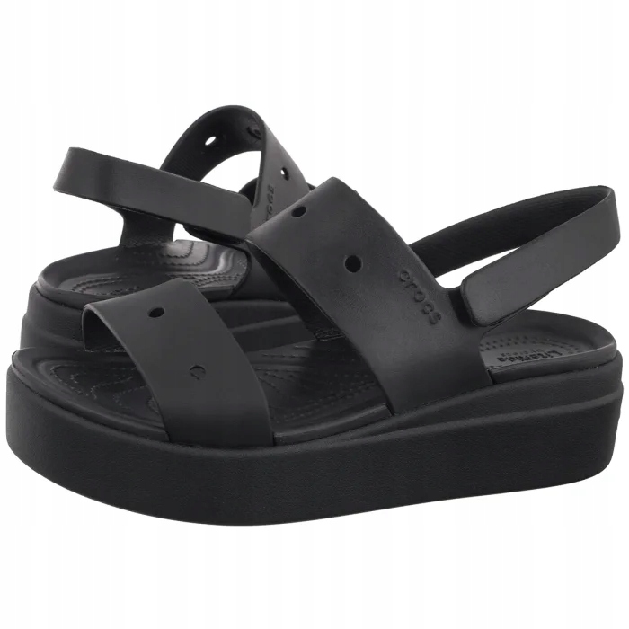 Dámské sandály na podpatku Crocs Brooklyn 4u Black 210676 Černé