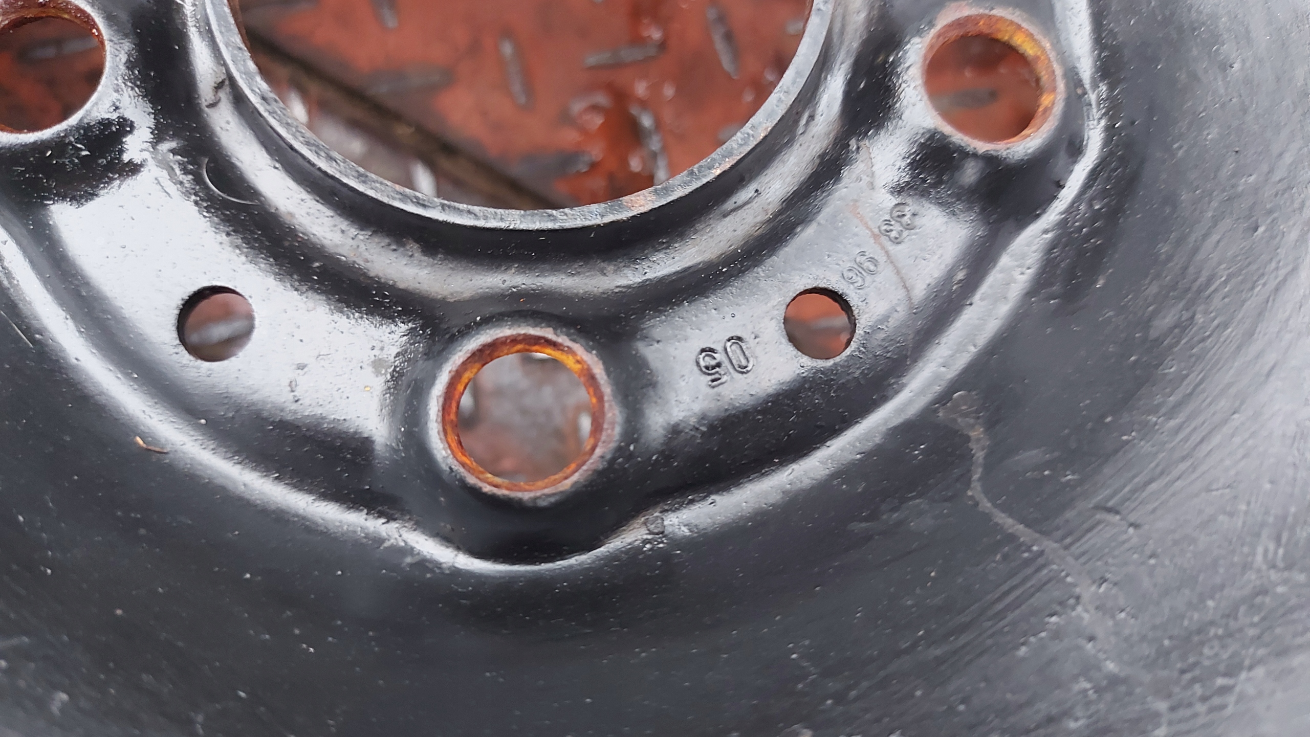 disk STALOWA 15 BMW 5x120 ET39 6,0"
