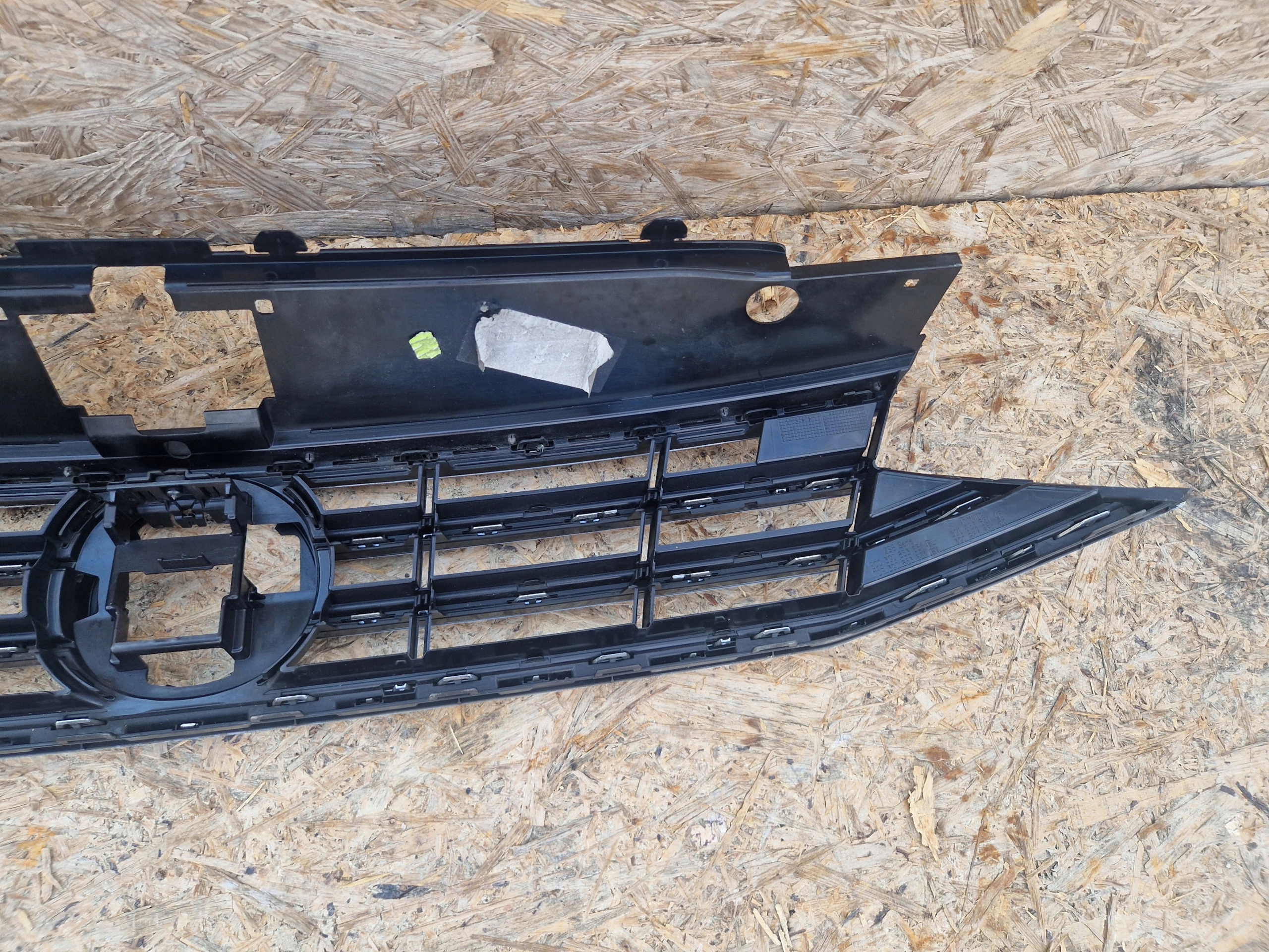 VW Passat B8 Kühlergrill FRONTGRILL Kühlergitter 3G0853653N - Thumbnail 6