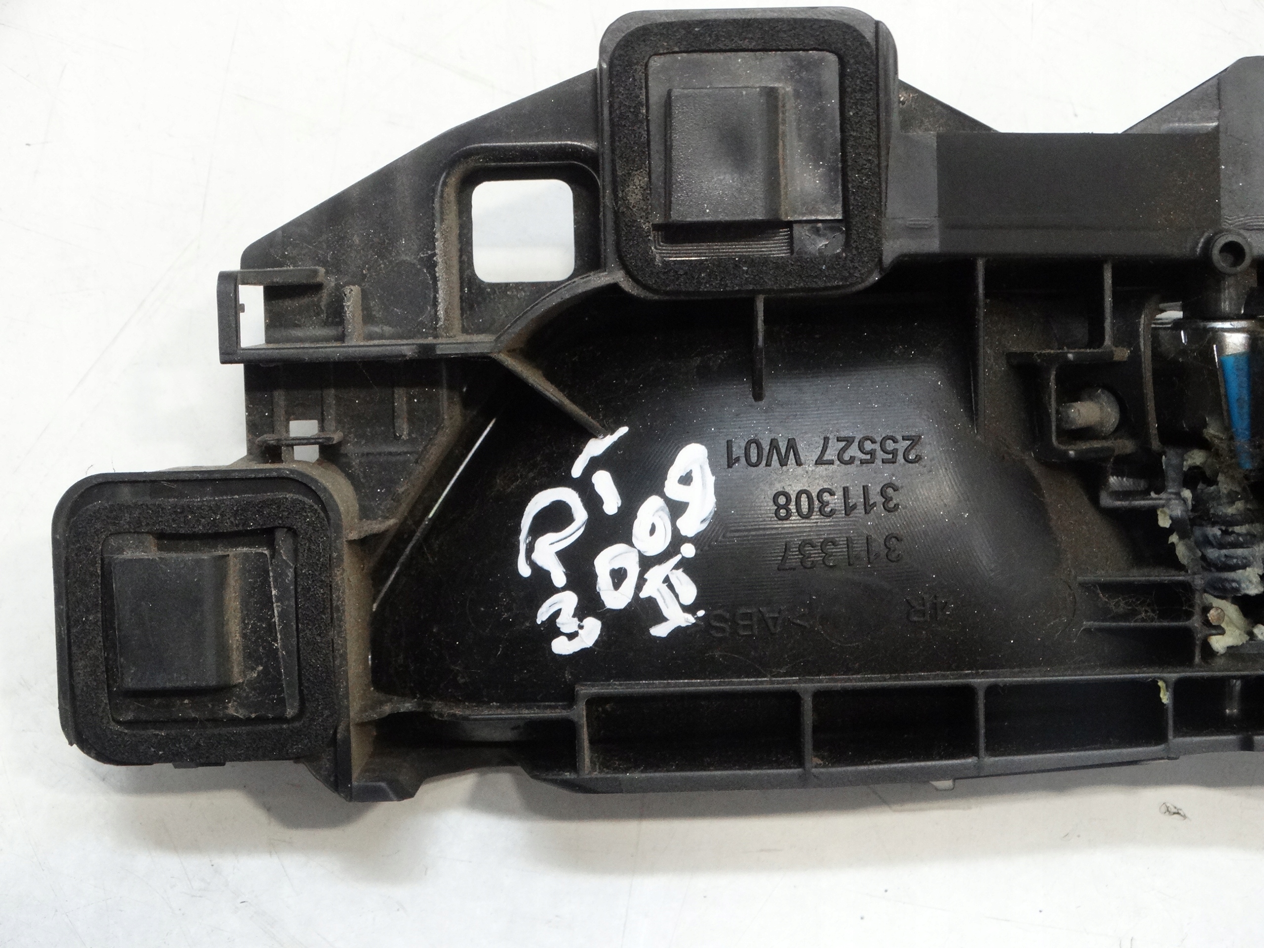 handle inner right rear part PEUGEOT 3008 II 98201552W 2023R.