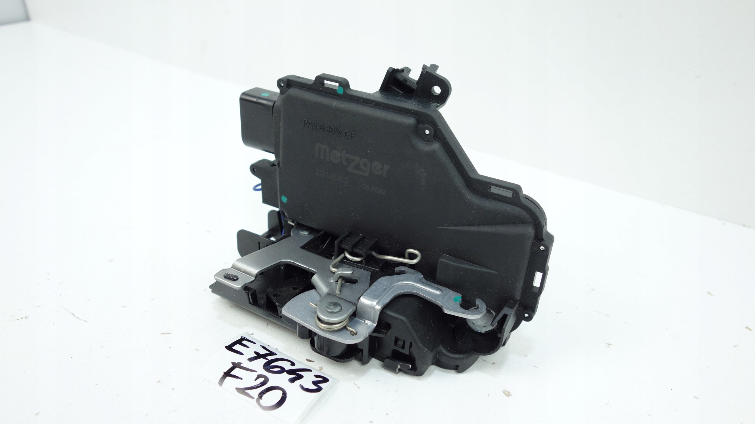 AUDI TT 8N PORSCHE 911 996 lock door left front front 2314063 METZGER