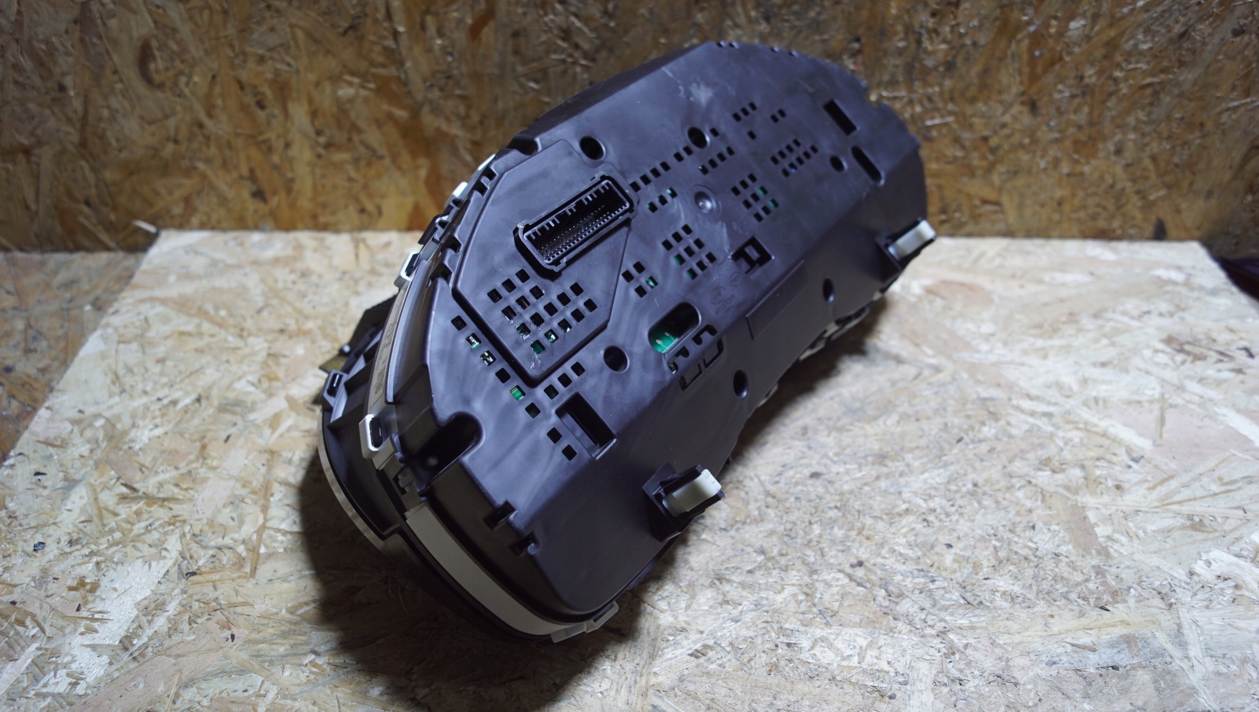 спидометр часы Hyundai I40 94003-3Z010