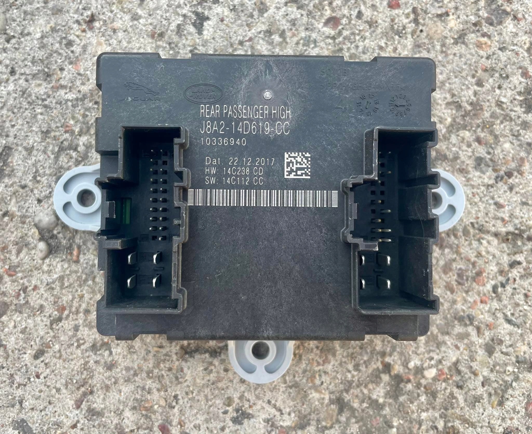 J8A2-14D619-CC J8A214D619CC - Range Rover Velar Evoque II модуль задней правой двери