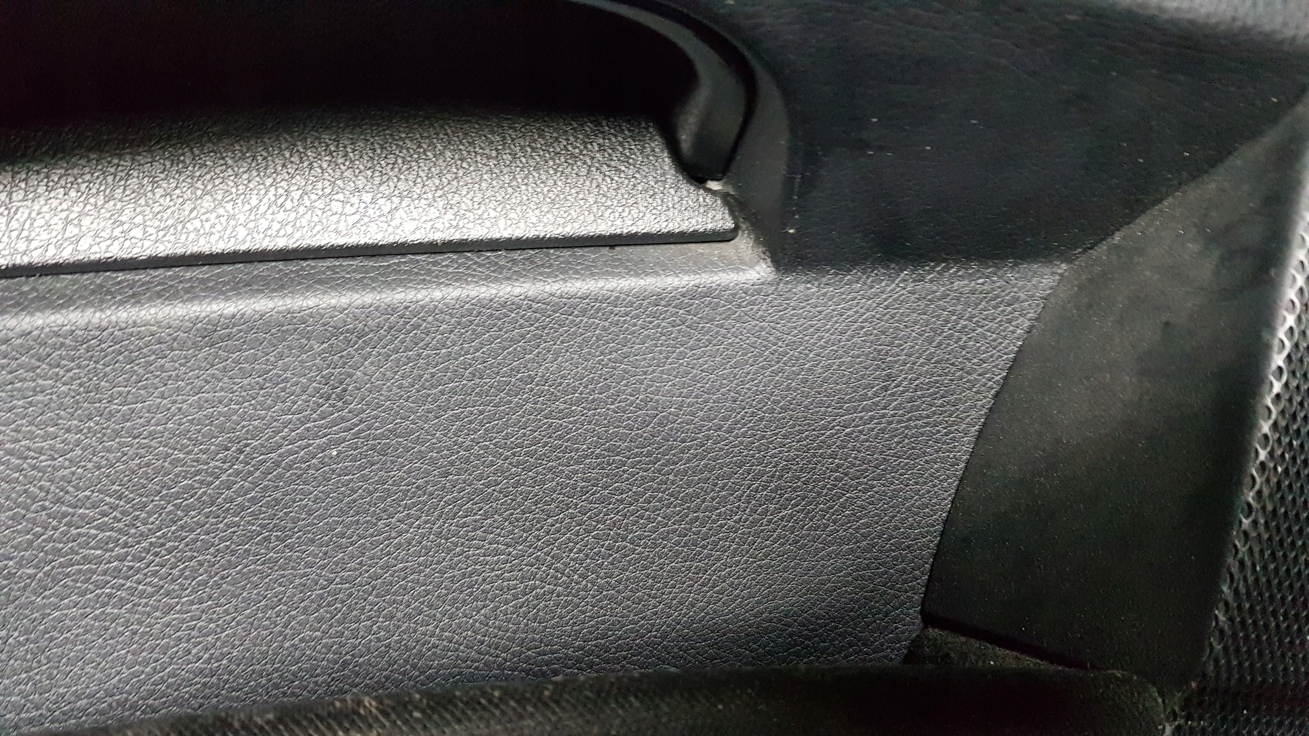 MERCEDES W211 side upholstery left rear part