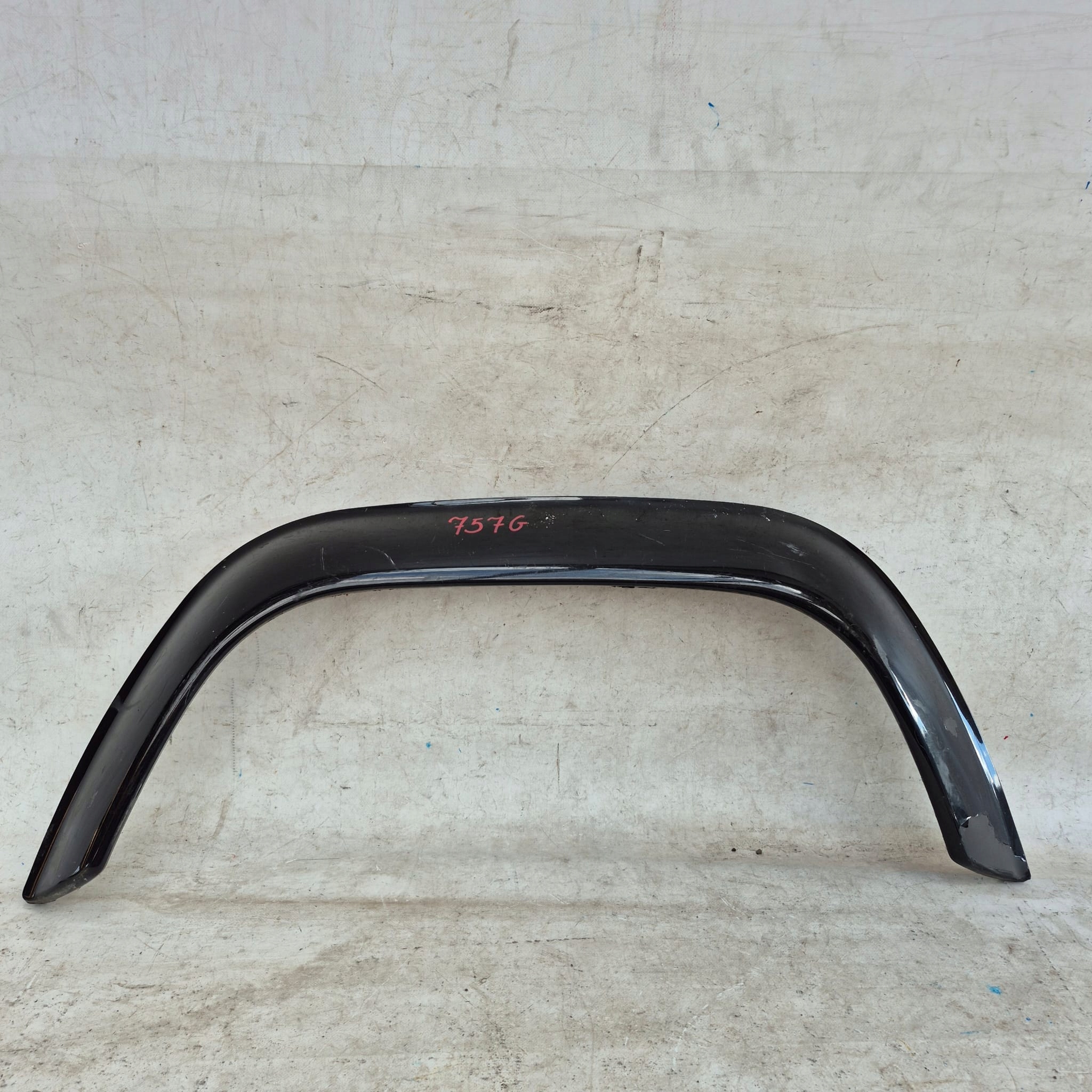 LAND ROVER DEFENDER and 1 LIFT 07-16 moulding cap