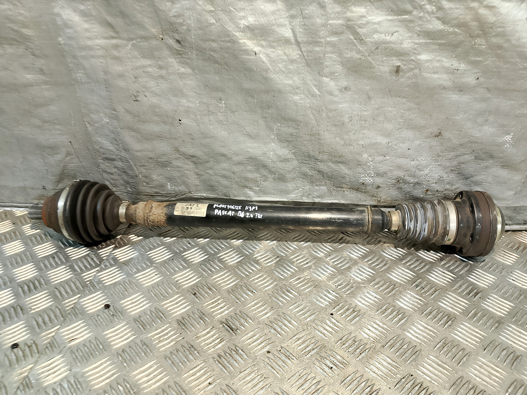semi-axis front right long VW PASSAT B6 2.0 TDI 3C0407272AJ