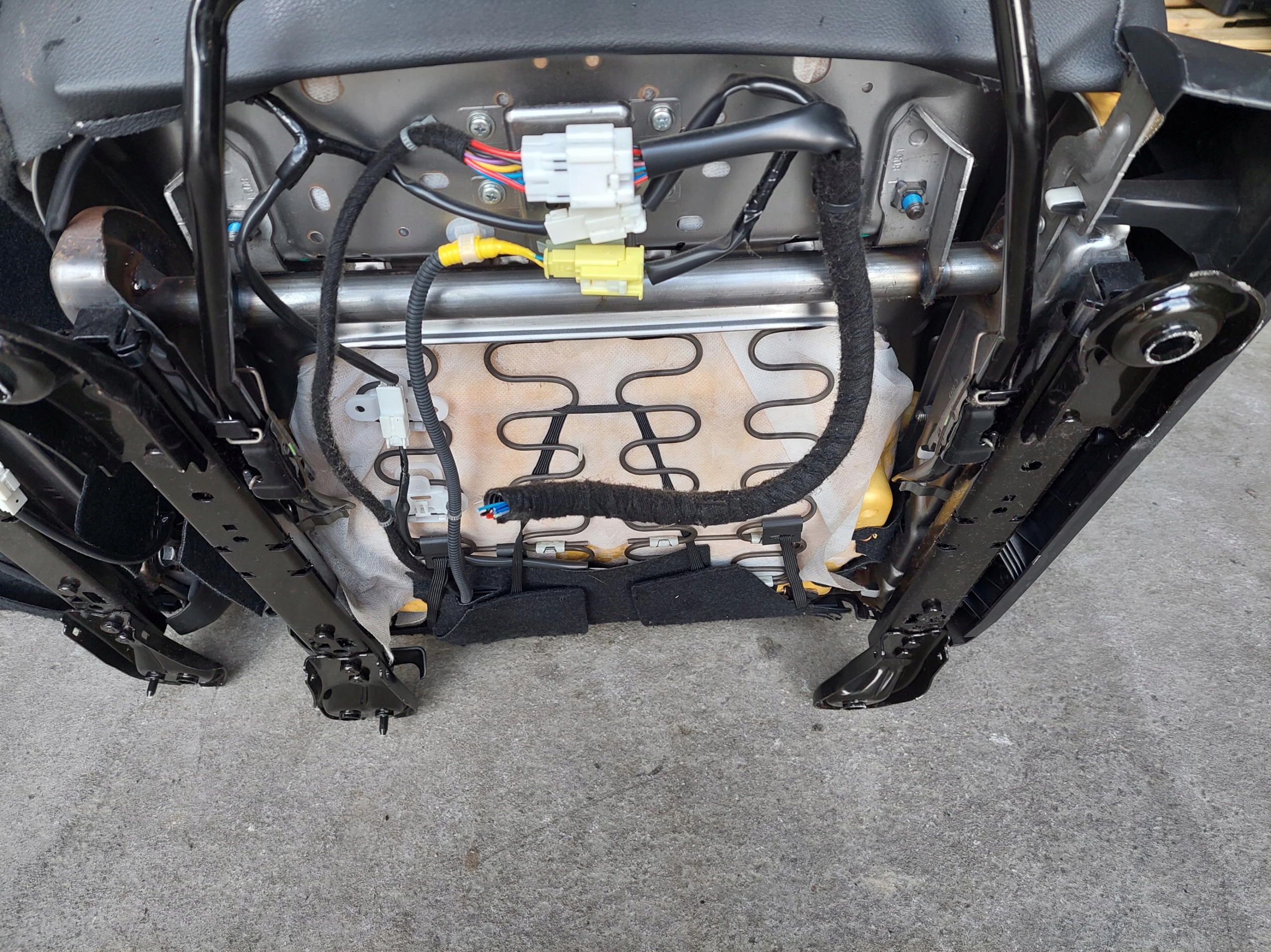 seat front front right heated + airbag seat NISSAN LEAF II ZE1