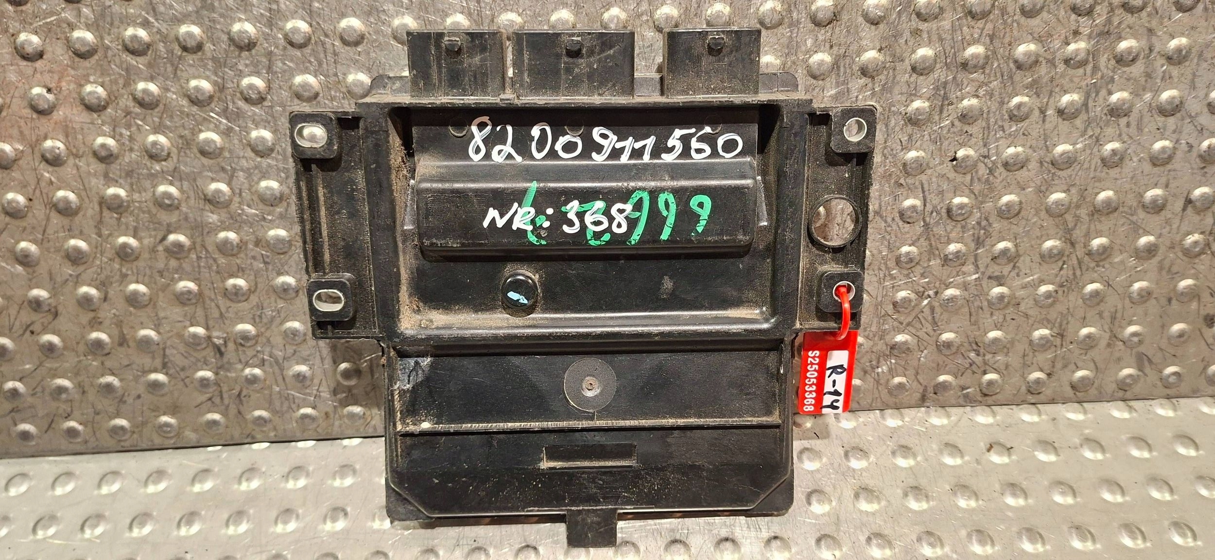 computer 8200911560 8200909666 R0410B041C RENAULT KANGOO II 1.5 DCI