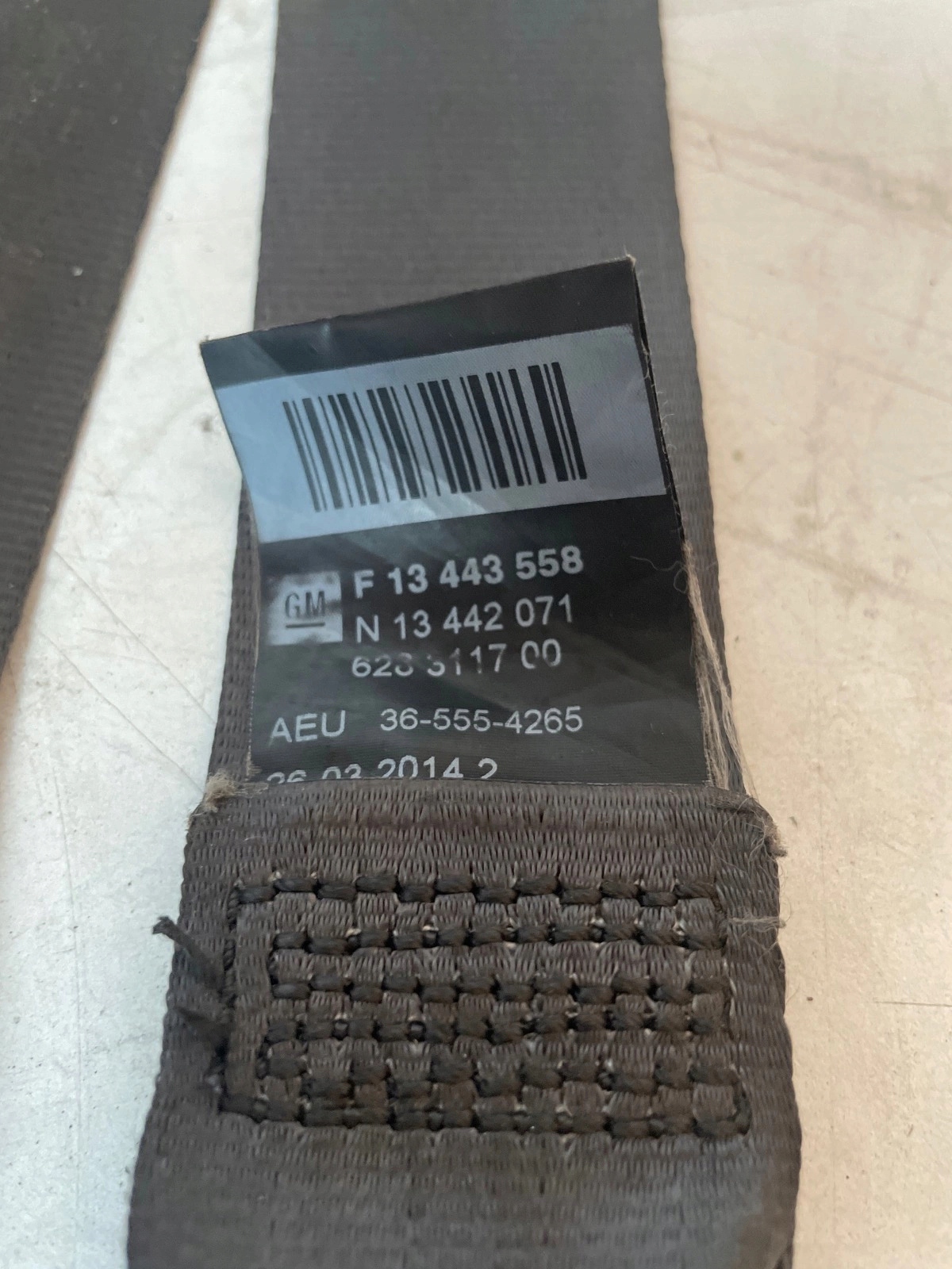 tension belt safety front front left Opel Astra J GTC 3D