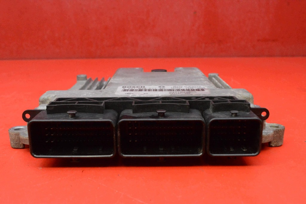 control unit computer of the engine 237102265R OPEL MOVANO B 2.3 CDTI 125 KM 10-22