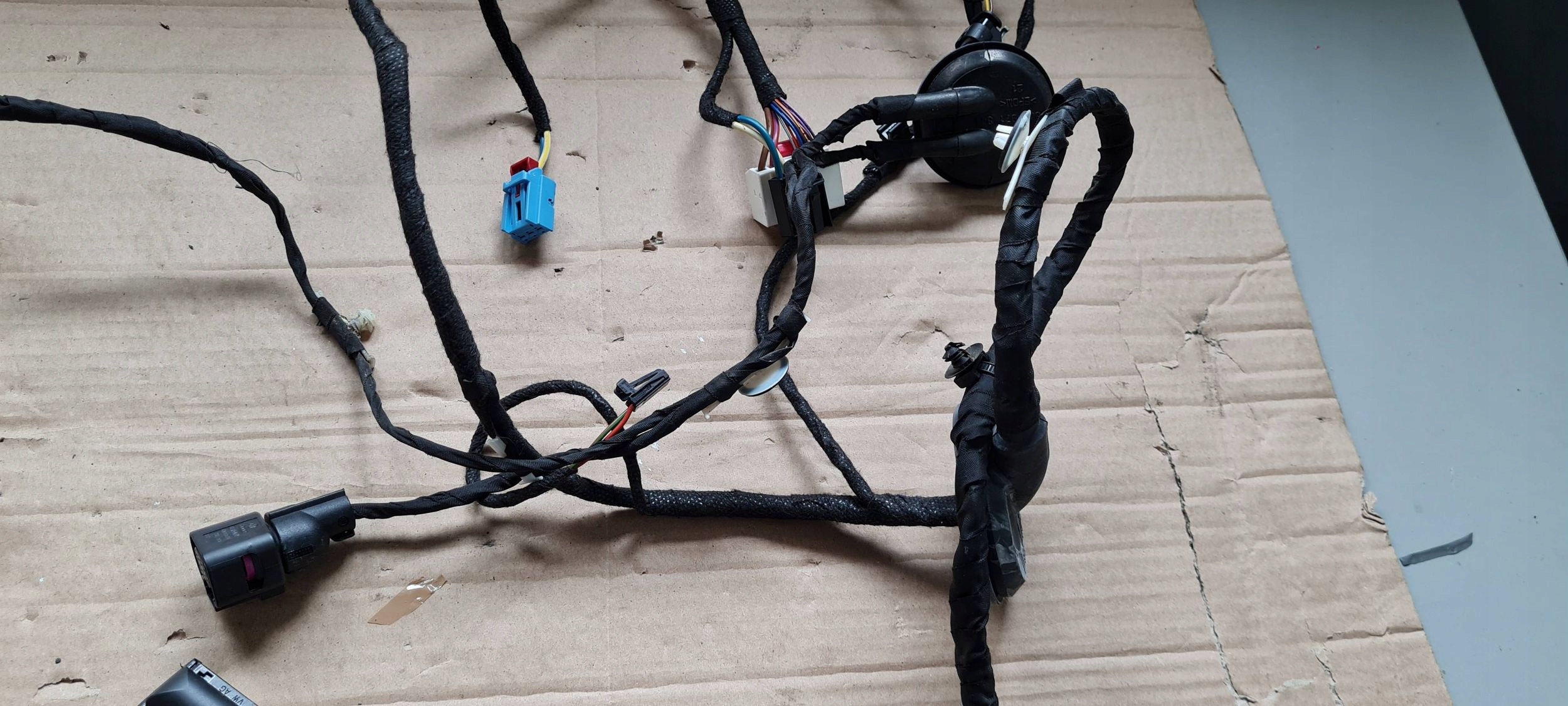 S4 B9 8W A4 bundle wiring door left left front 8W0971029AN
