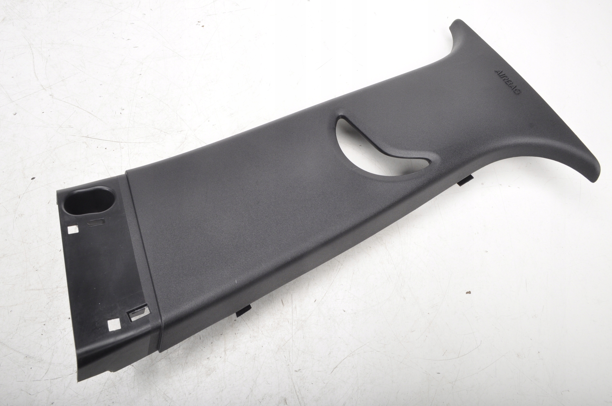 FORD Puma MK2 кришка стійки ліва L1TB-A24583-A