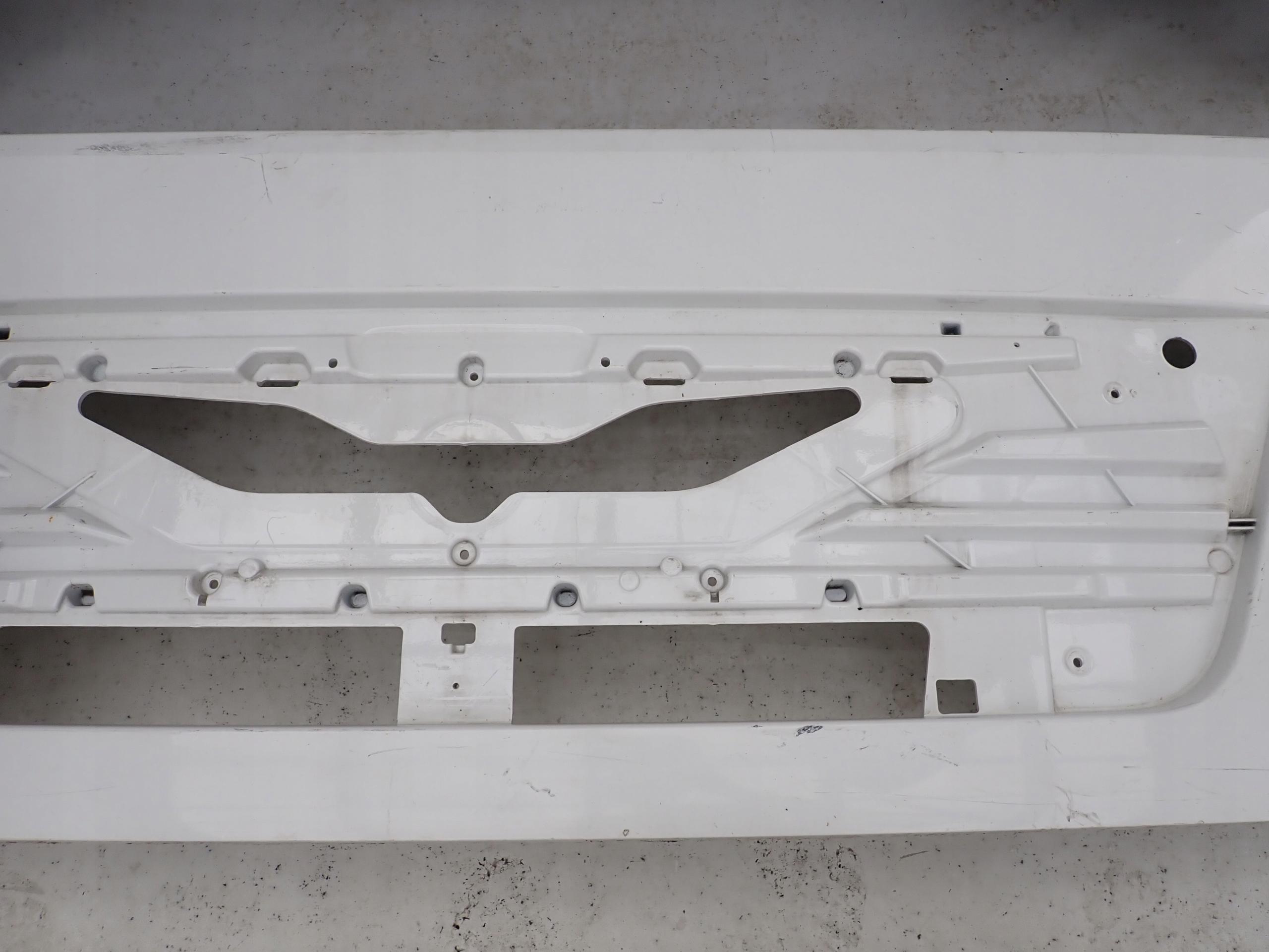MAN TGL E6 LIFT 12-> pillar bonnet grill grille