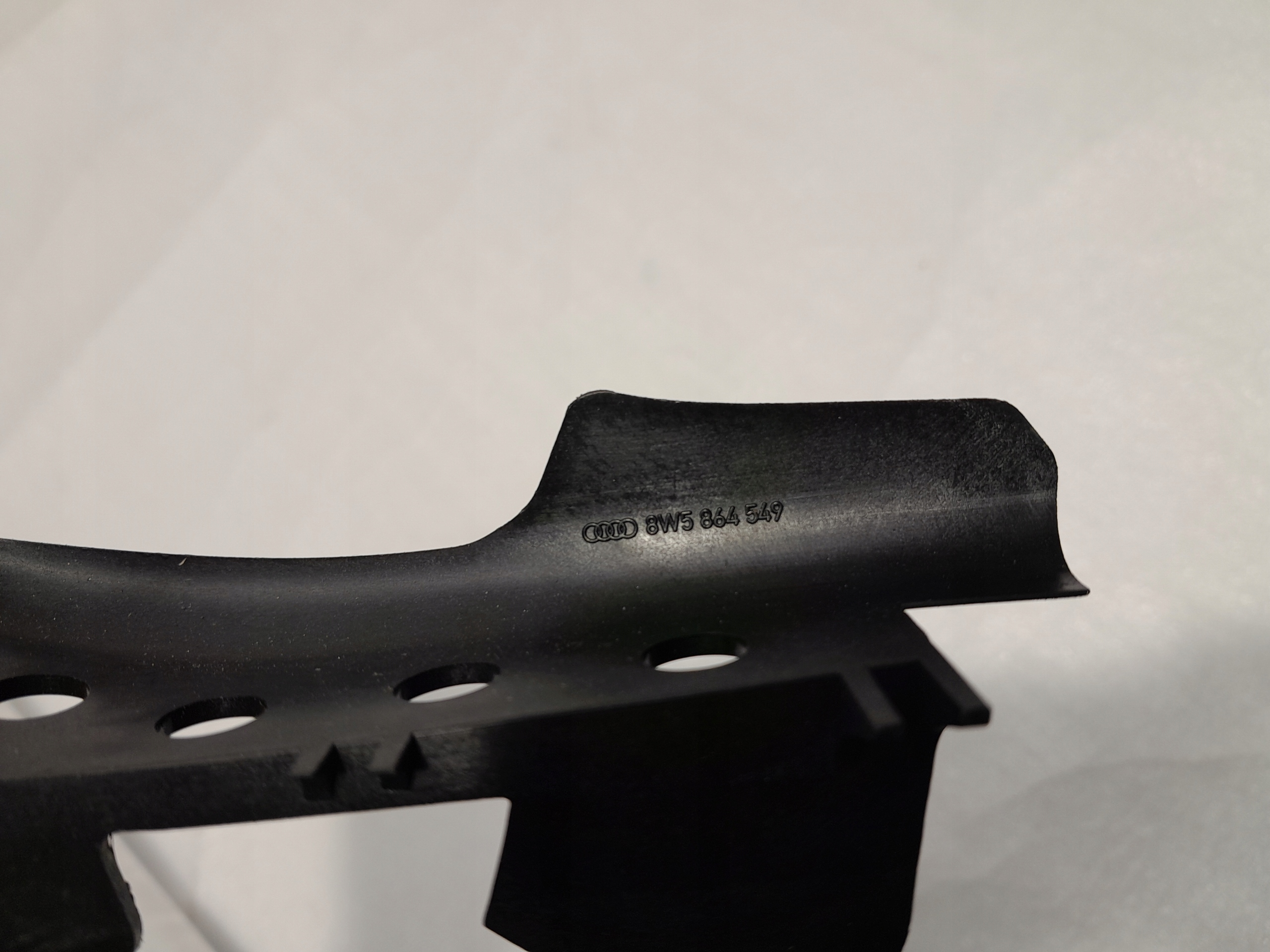 AUDI A4 B9 LIFT console holder left boot 8W5864549