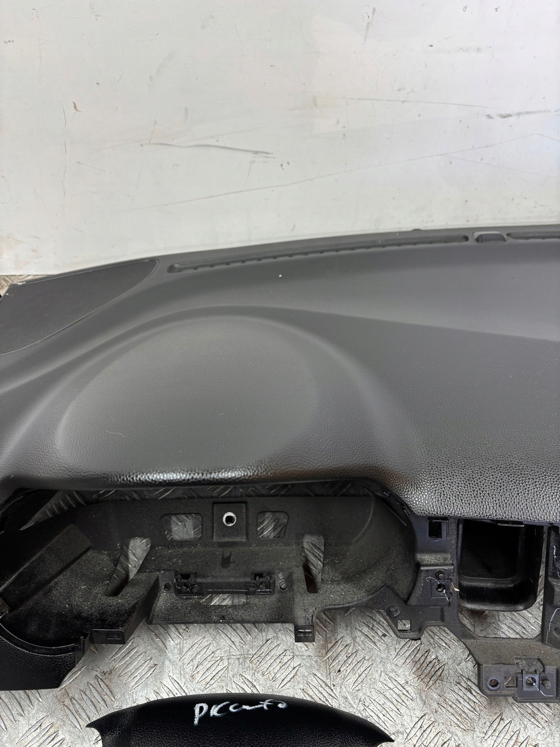 dashboard console airbag adjusters KIA PICANTO II 11