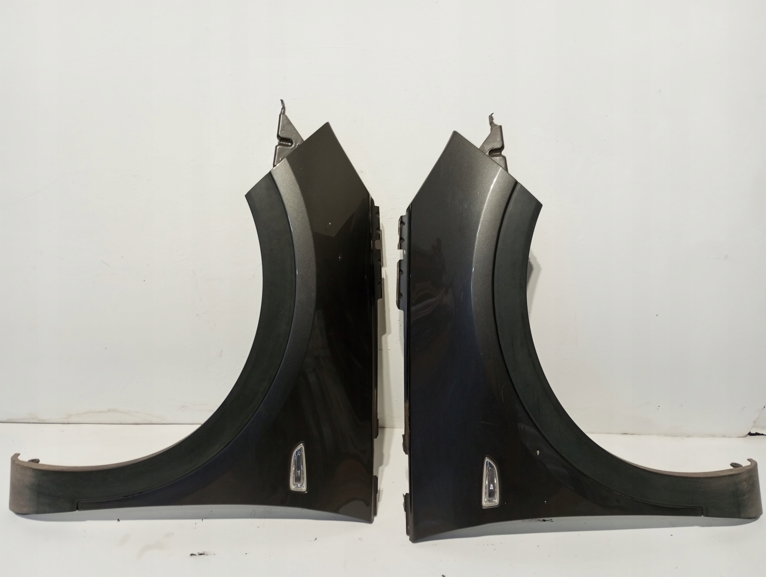 fender left OPEL GRANDLAND