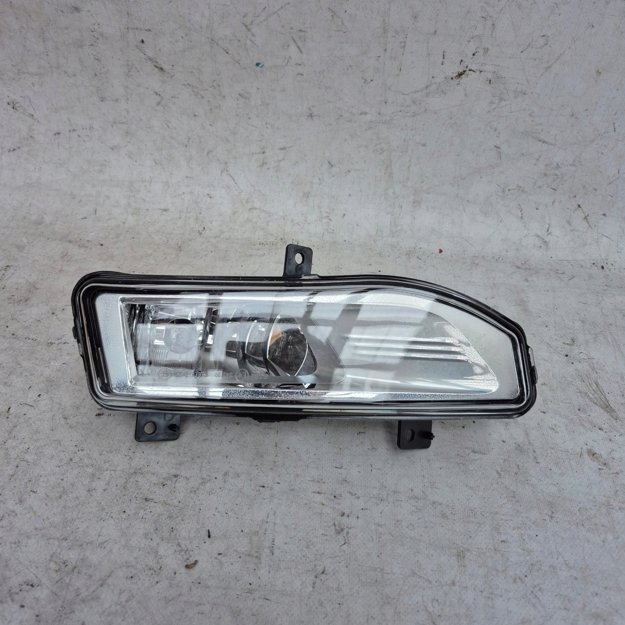 NISSAN MICRA V 5 K14 16-22 Nebelscheinwerfer links