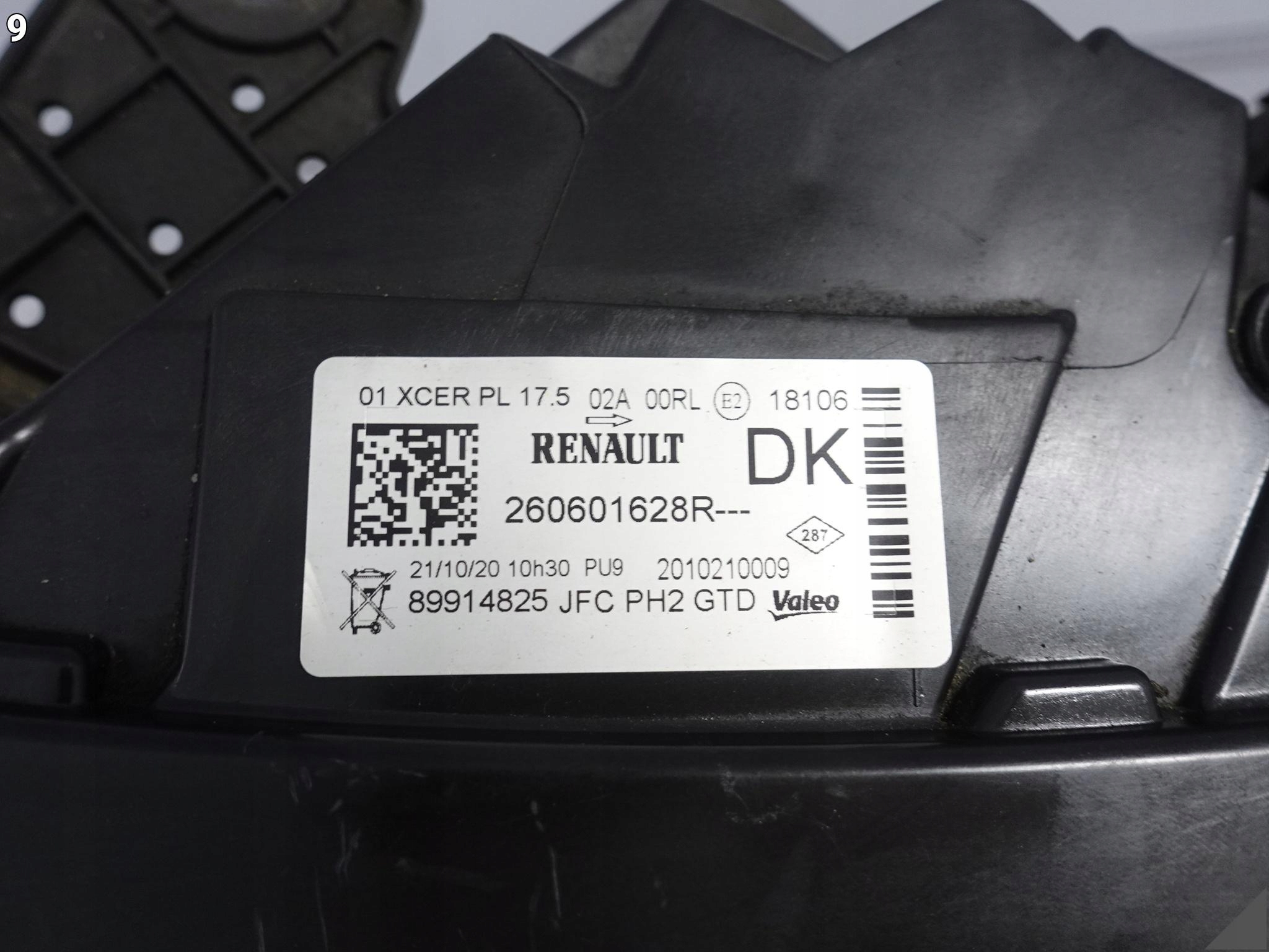 RENAULT ESPACE V 5 LIFT 19-23 light FULL LED MATRIX VISION left front EU