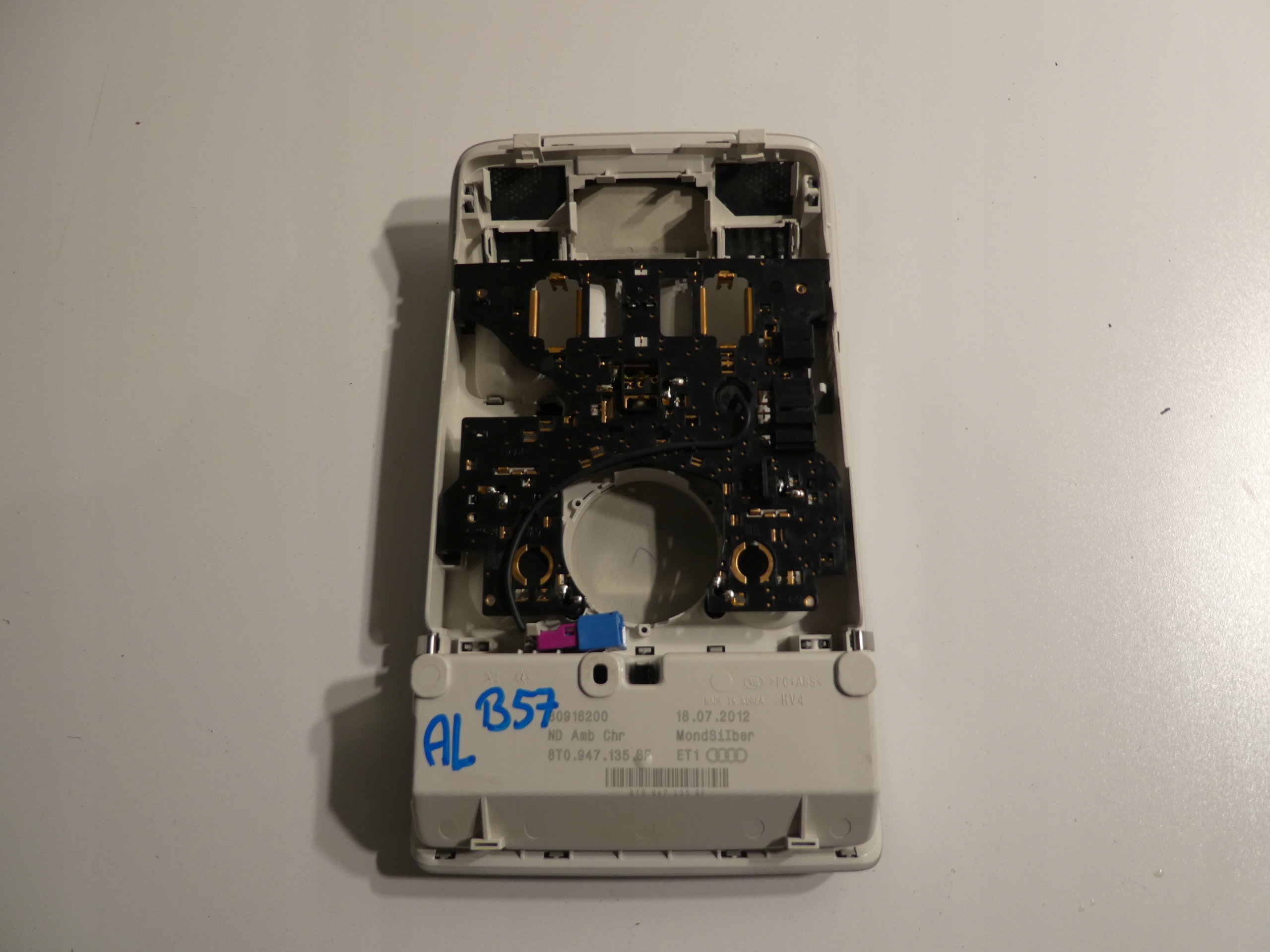 AUDI A4 A5 light lighting cabs 8T0947135BF