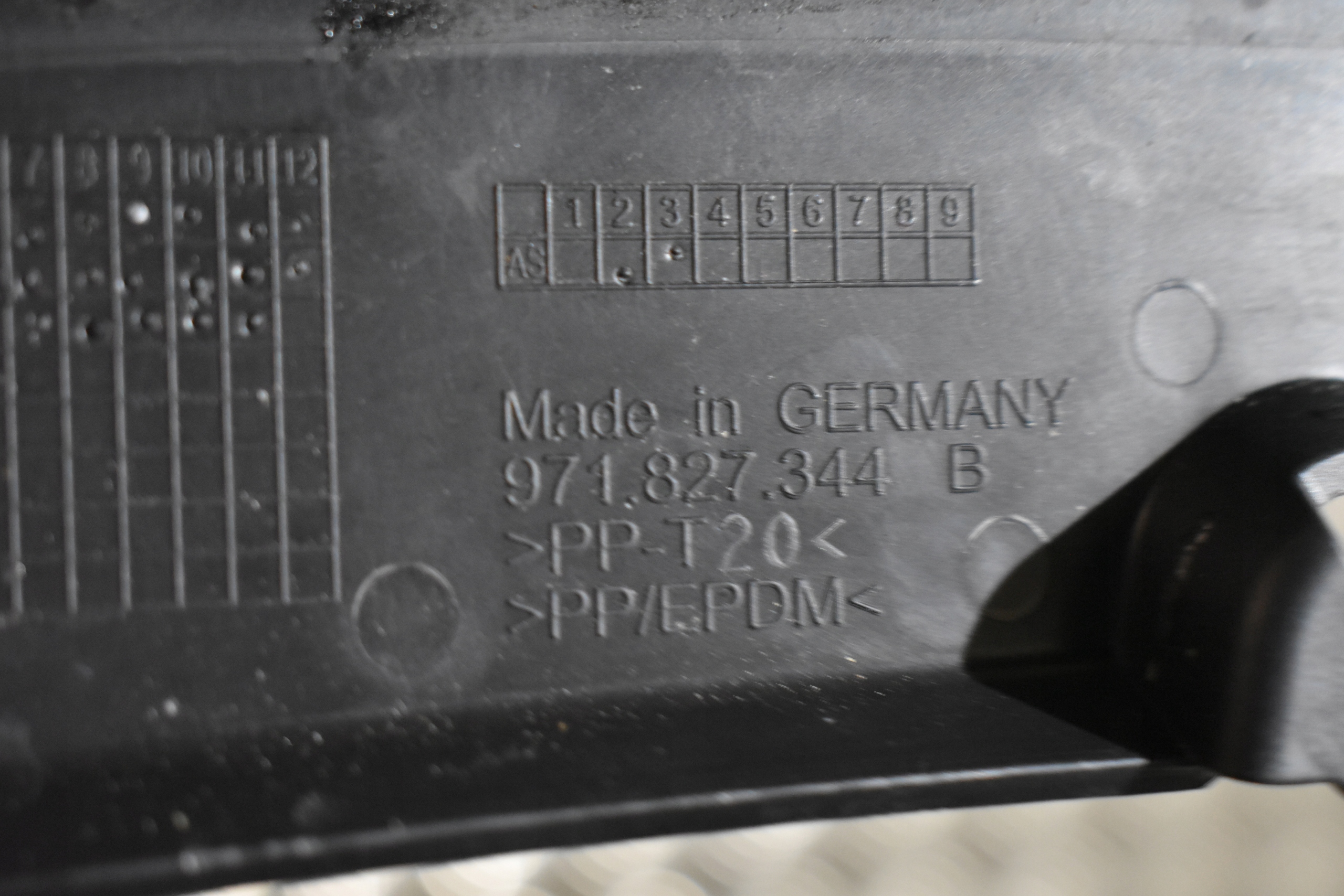 IDEALNA cover cap bonnet boot PORSCHE PANAMERA 971 1 9