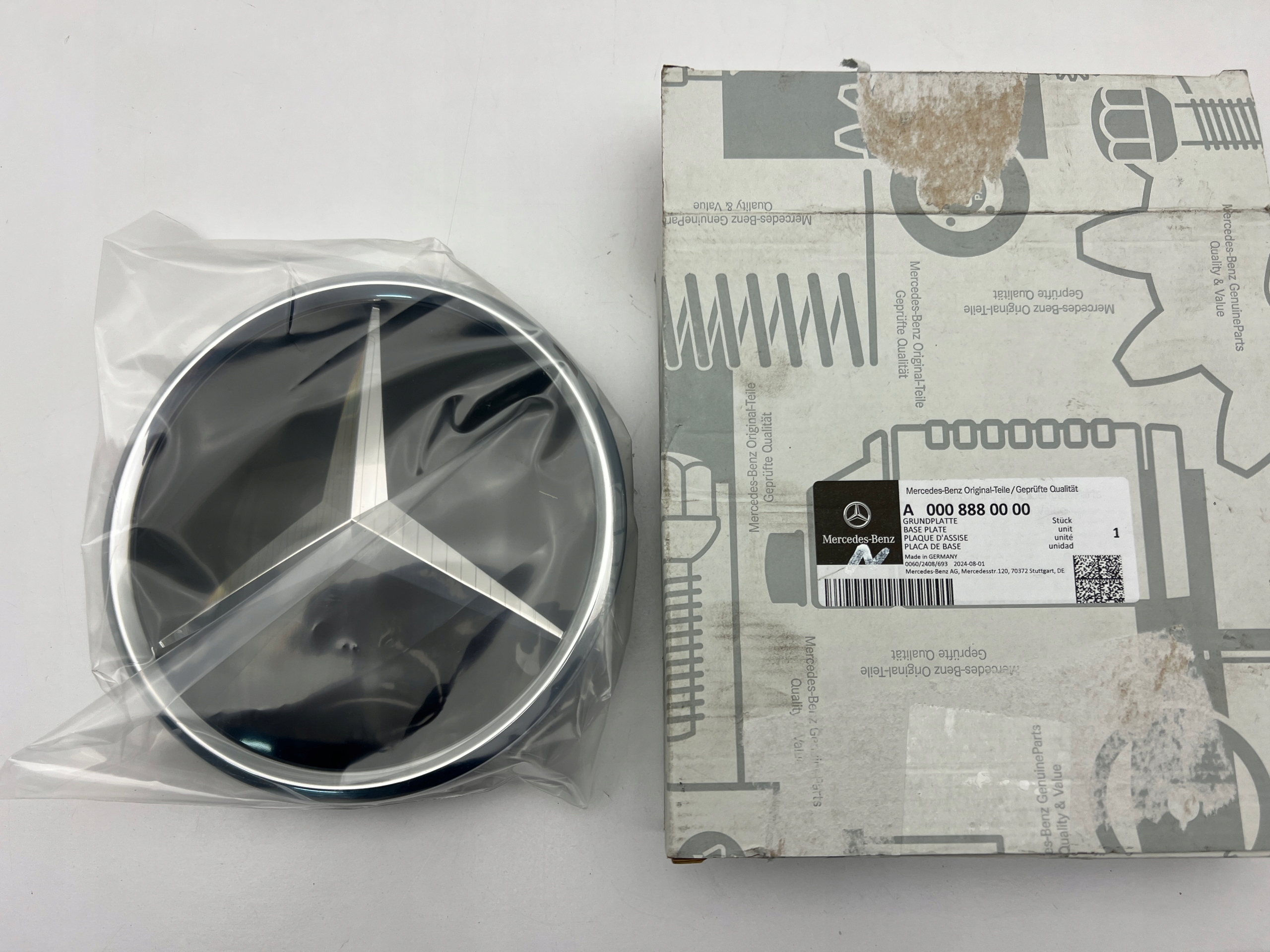 MERCEDES W213 W205 W247 W257 EMBLEMAT LOGO ZDERZAKA PRZEDNIEGO POD RADAR N