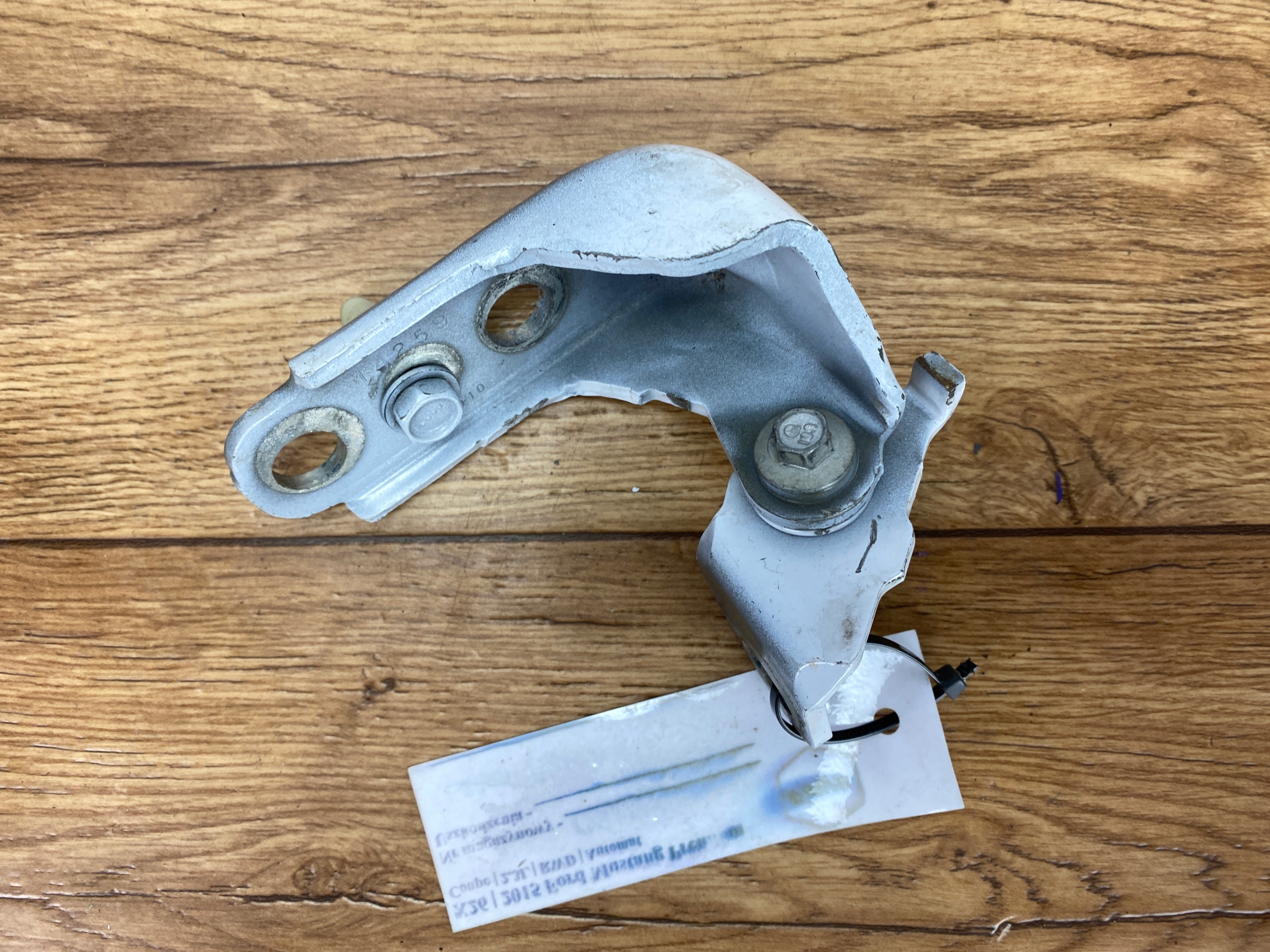 hinge door przednich prawych upper Ford Mustang VI 2015+ USA