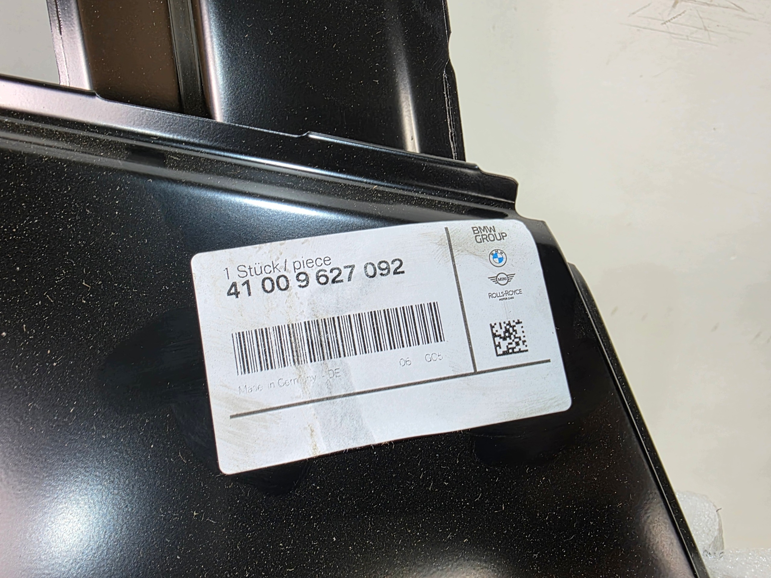 door right rear. BMW 2 U06 9627092 new ORYGINALNE