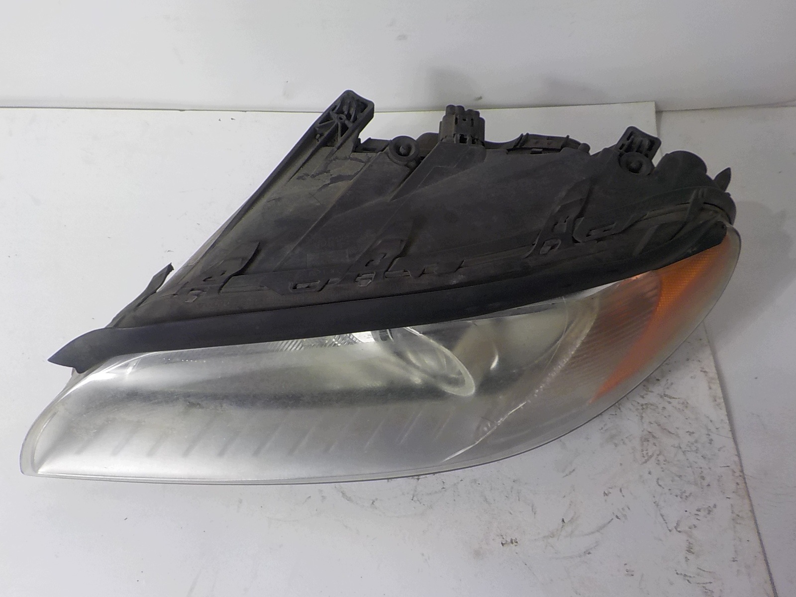 VOLVO XC70 II V70 III XENON light left front front UK 31214349