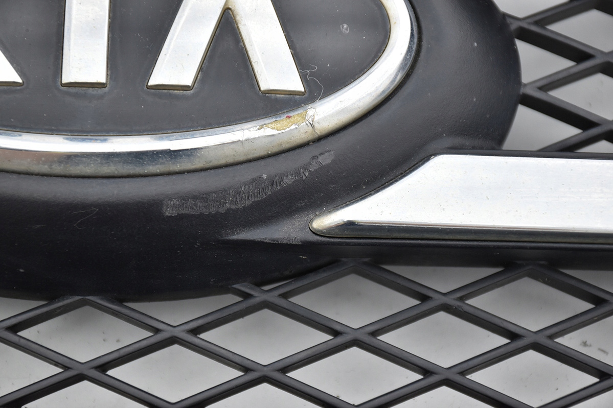 grill grille radiator KIA CARENS III