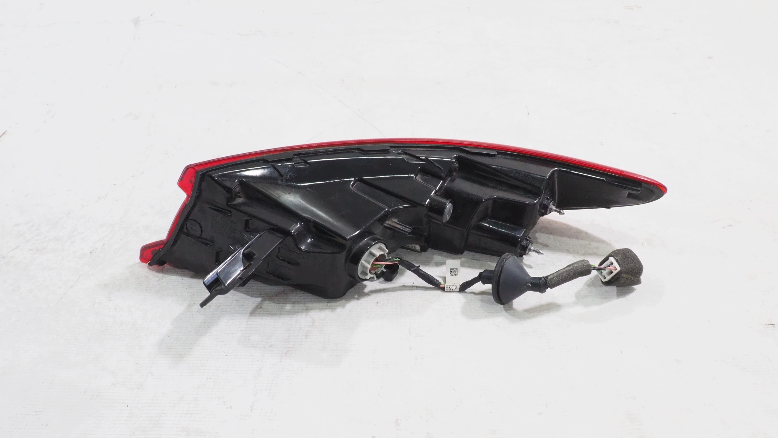 Kia Proceed III light LED left rear part 92401-J7200