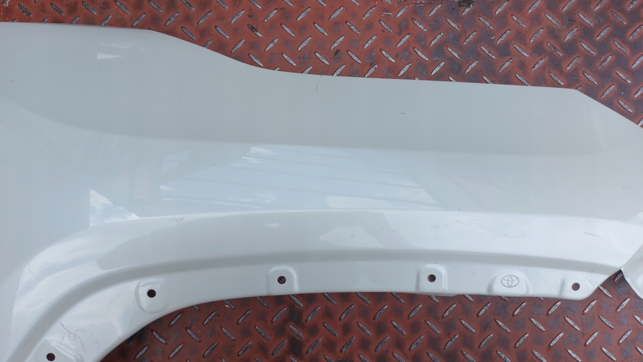 fender right front TOYOTA RAV4 V 19