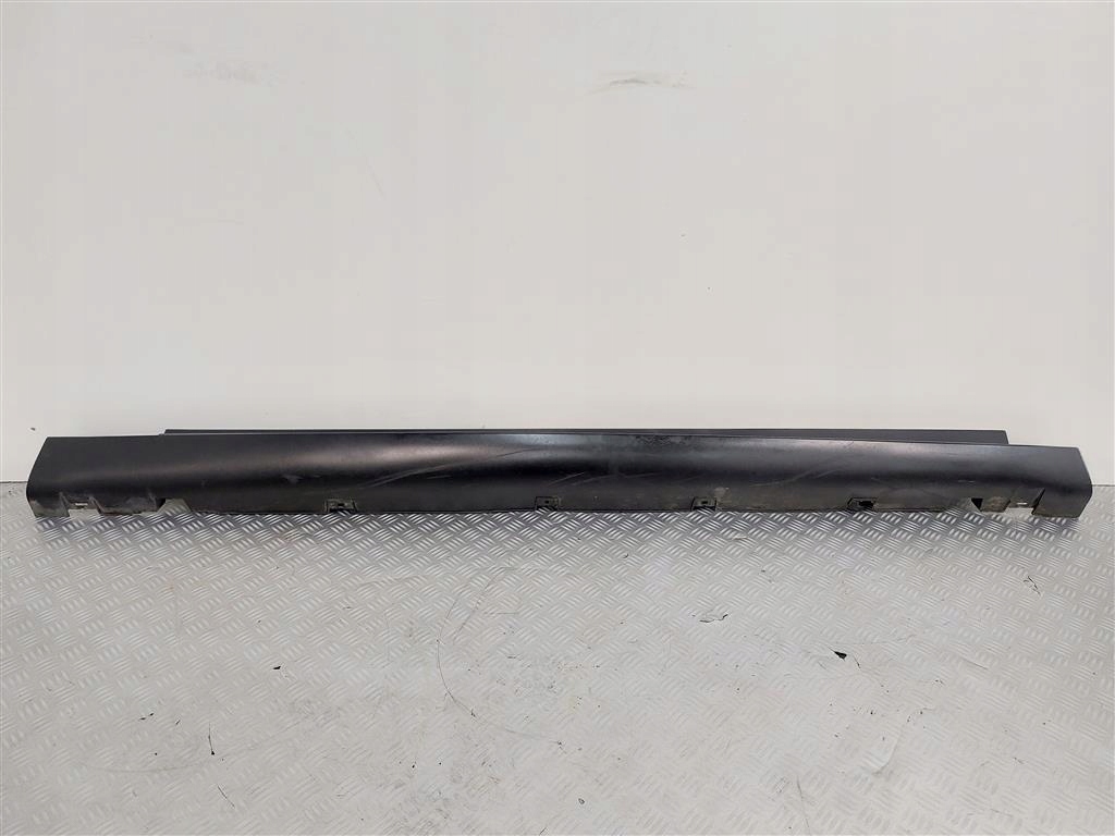 Listwa progowa ZEWNĘTRZNA prawa Citroen C5 III X7 2008-2017r 9681060180