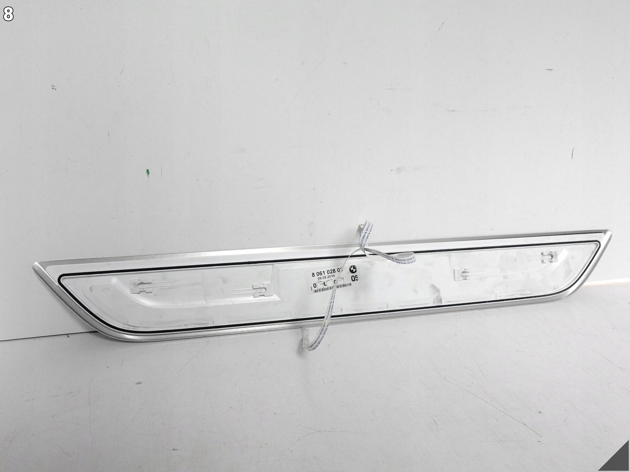 BMW 7 G12 G11 m-packet LIFT LCI 19-22 moulding cap threshold front L=R ORG