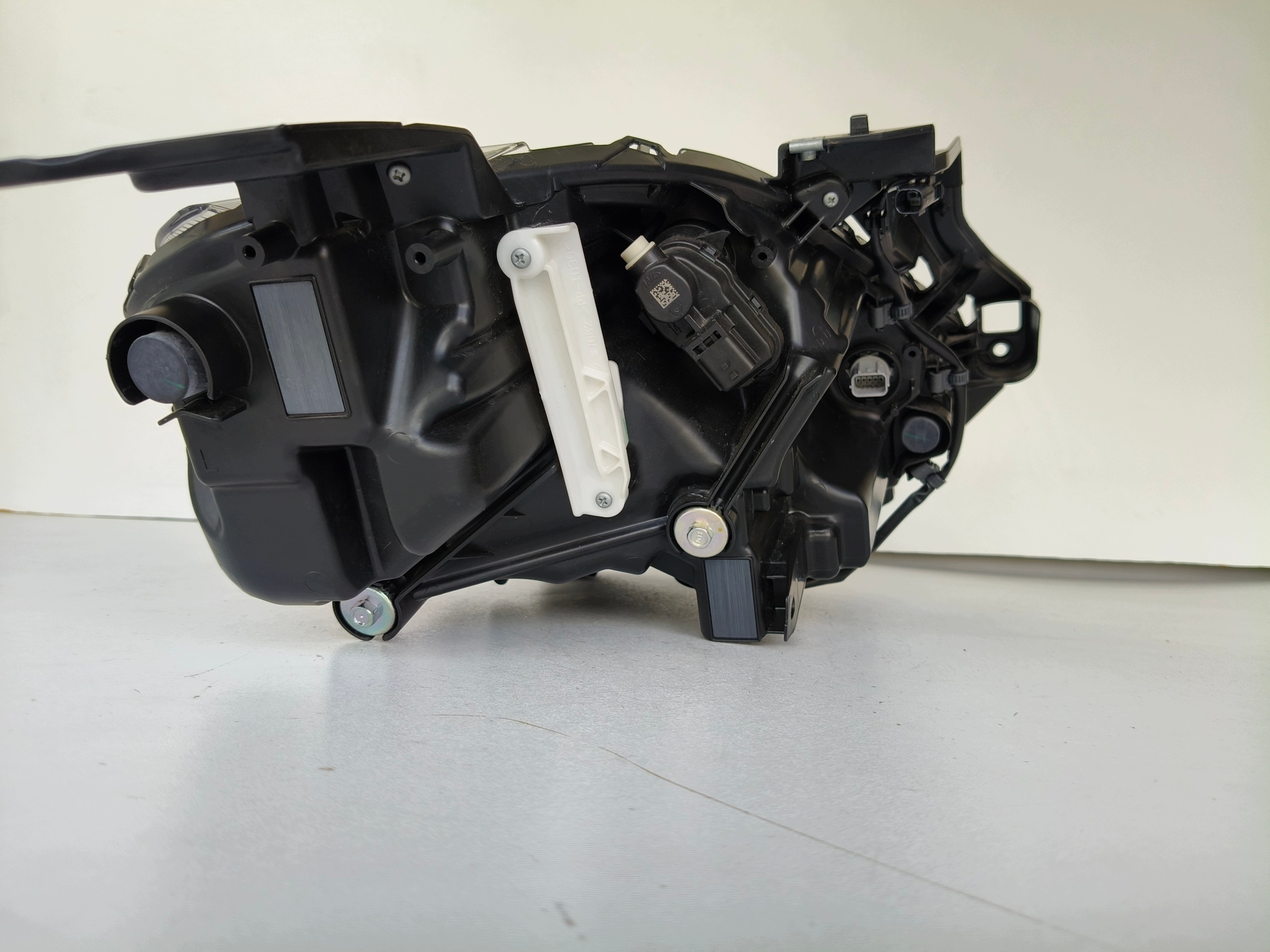 light left REFLEKTOR SUZUKI SWIFT MK9 24- FULL LED