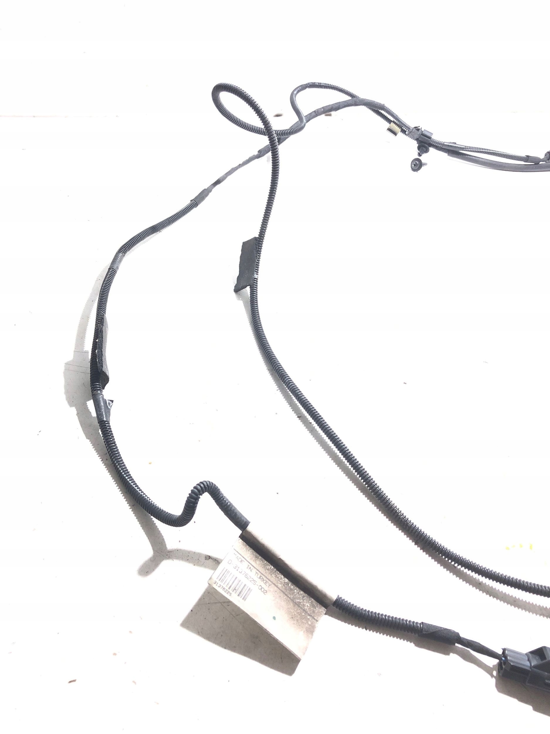 форсунки омывателя volvo XC60 31376225