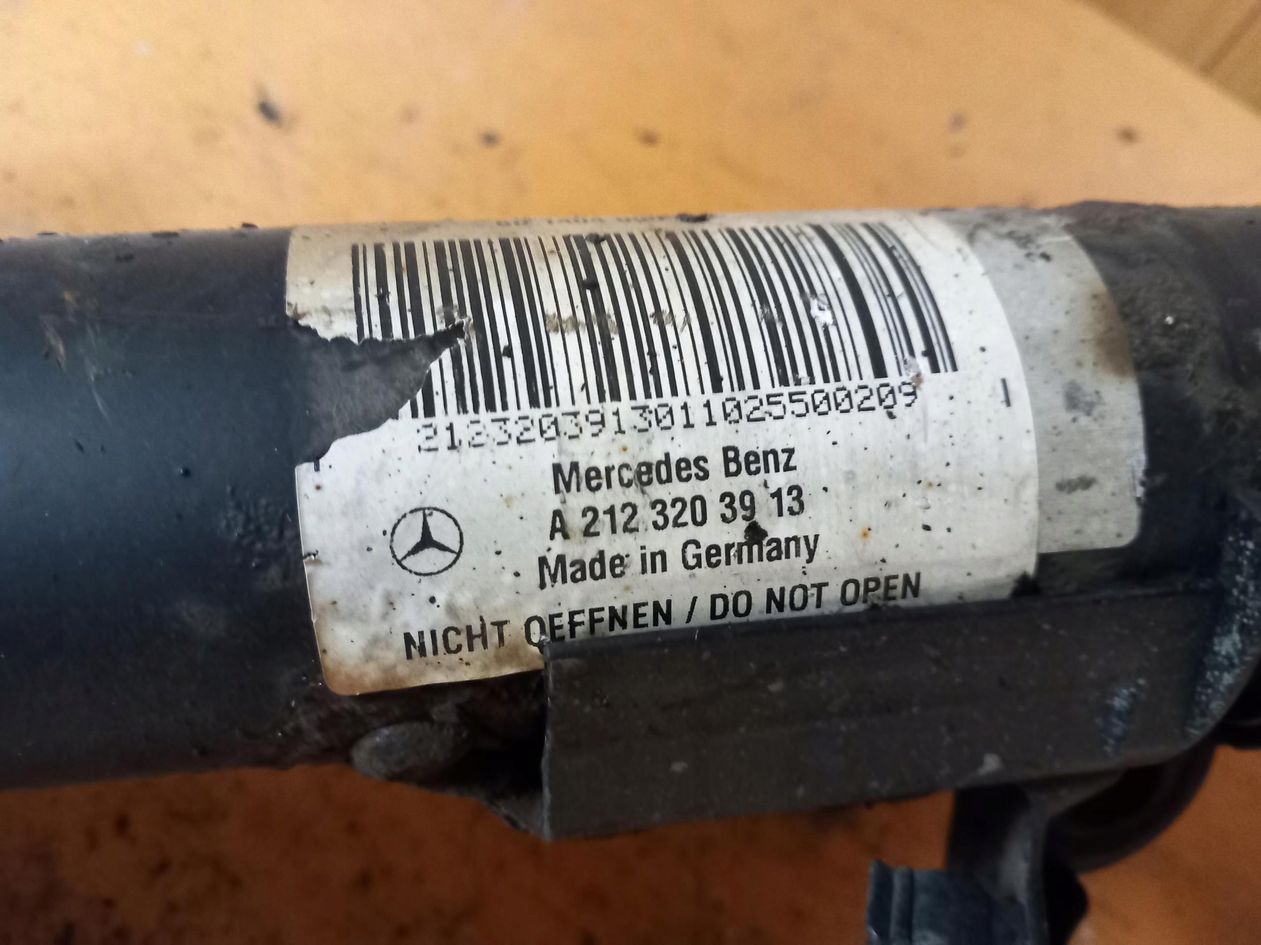 shock absorber right front MERCEDES E-KLASA W212 A2123203913 09-16