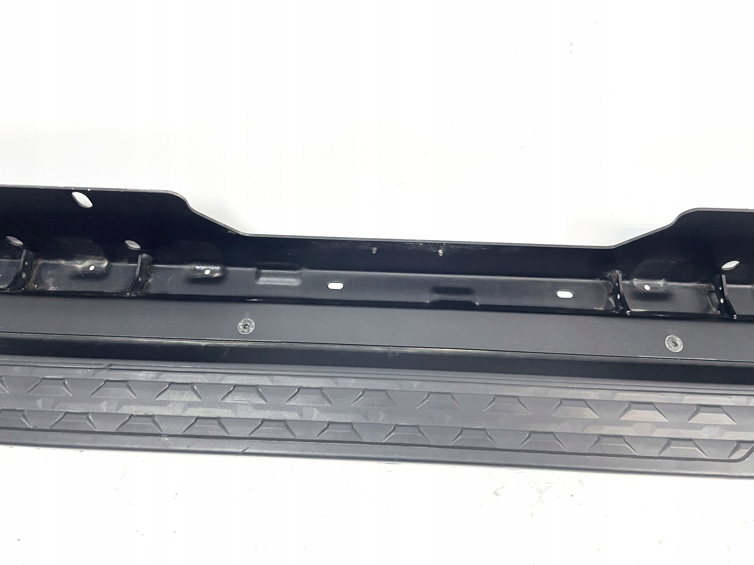 Ram 1500 TRX V 6.2 stopien threshold boczny left pillar 2021-24