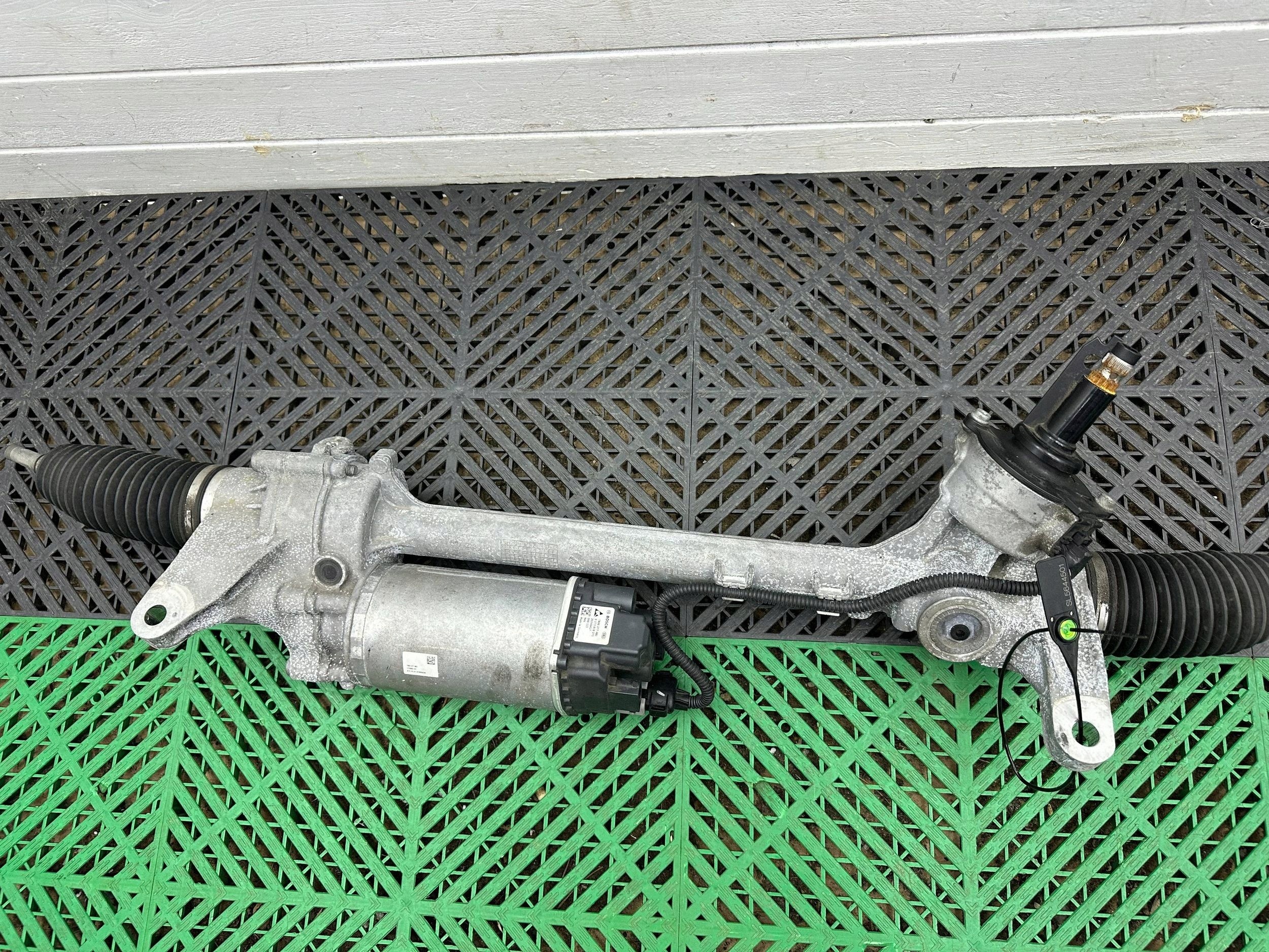 control BMW 5 G30 G31 5A8FB08
